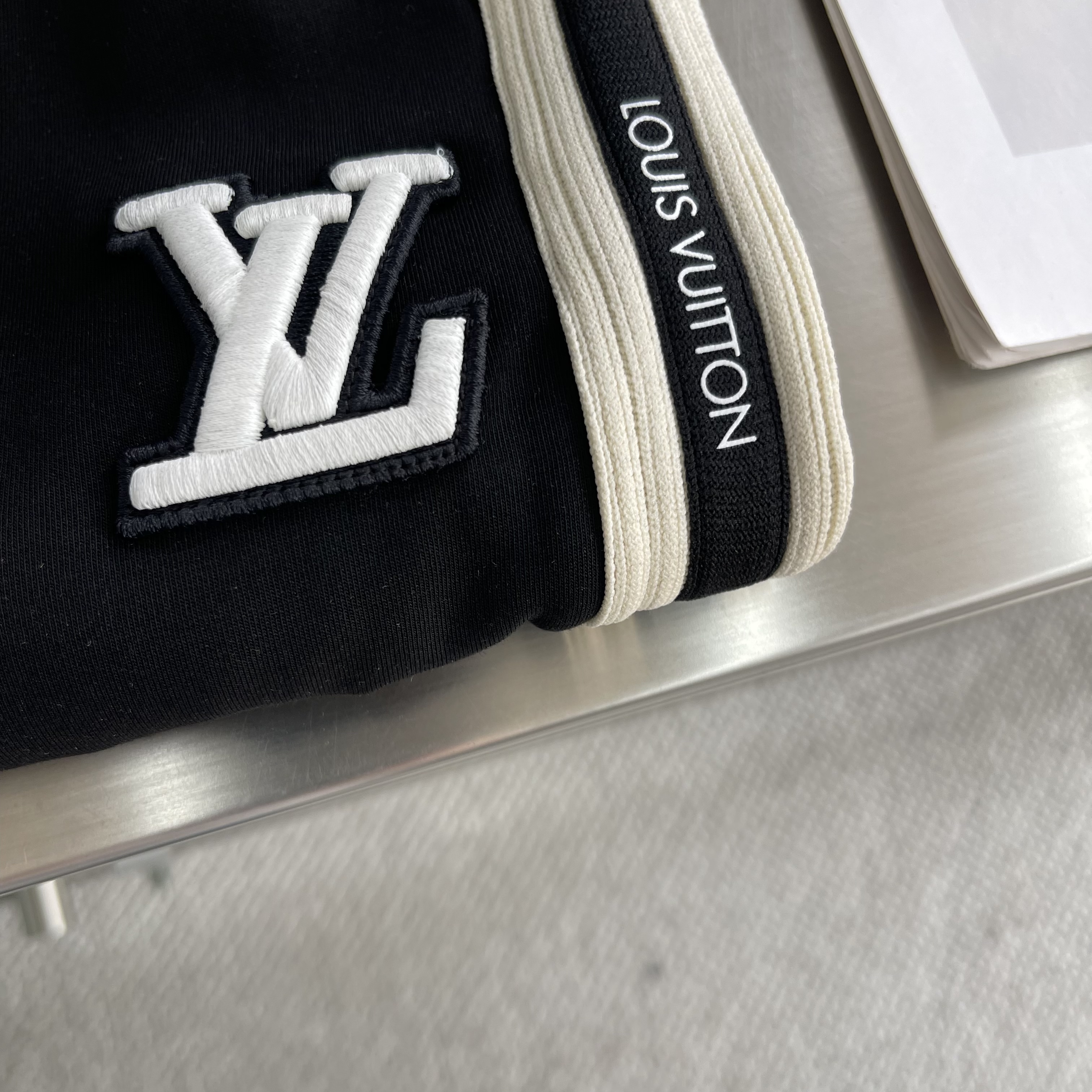 Louis Vuitton 2025 Spring/Summer Casual Sweatpants