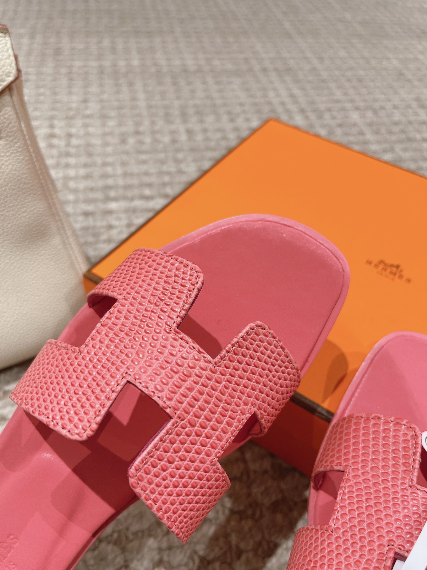 Hermès lizard print sandals-pink