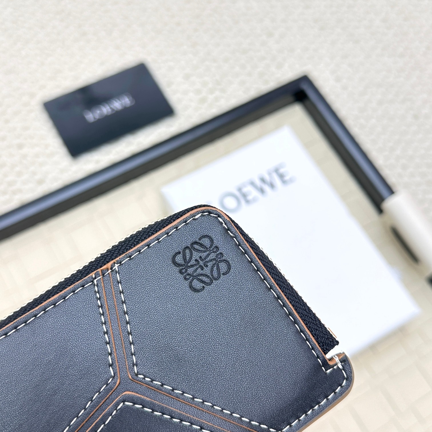 Loewe new card holder