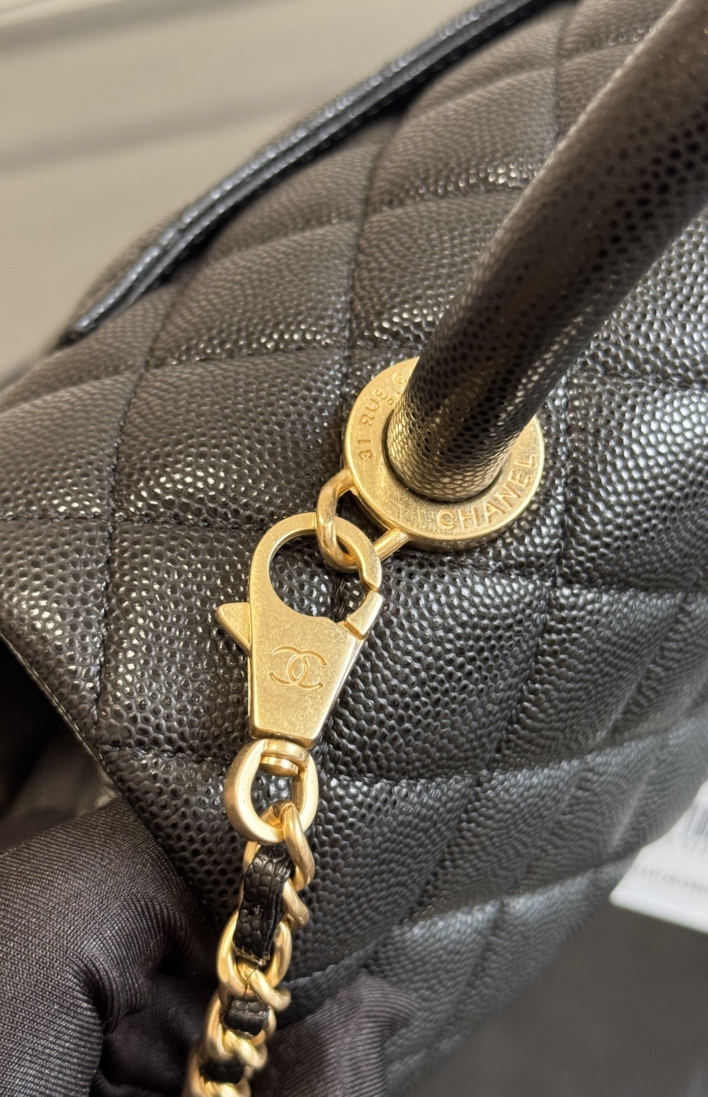 CHANEL-COCO Handle-caviar