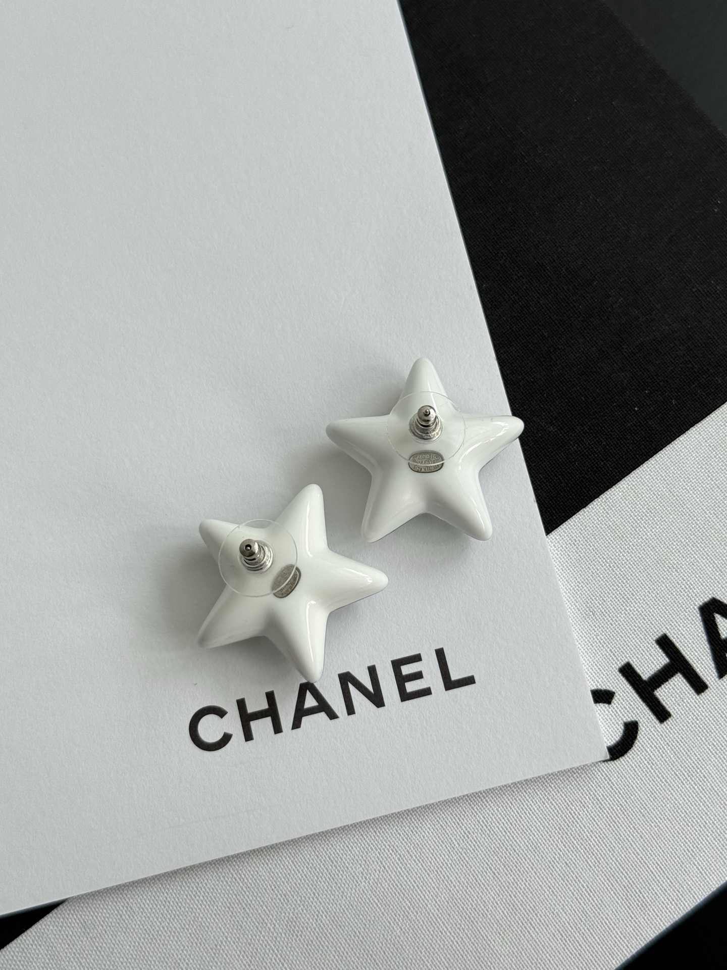 Chanel 25C✨ Acrylic Star Earrings with Silver Glitter CC Logo