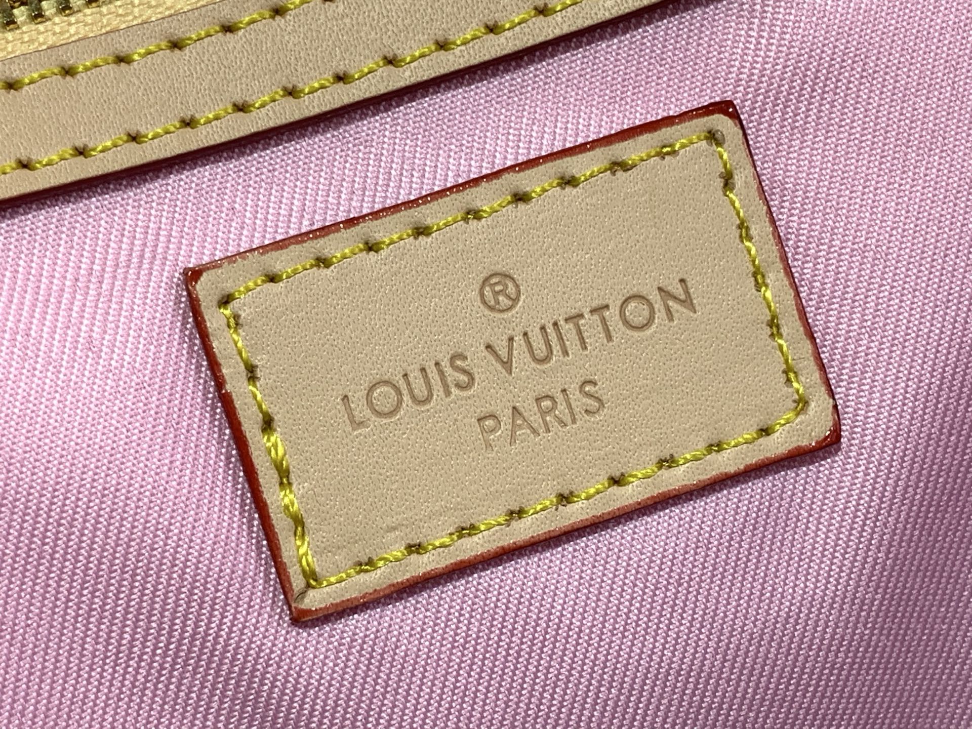 LV M25822 Keepall Bandoulière 45