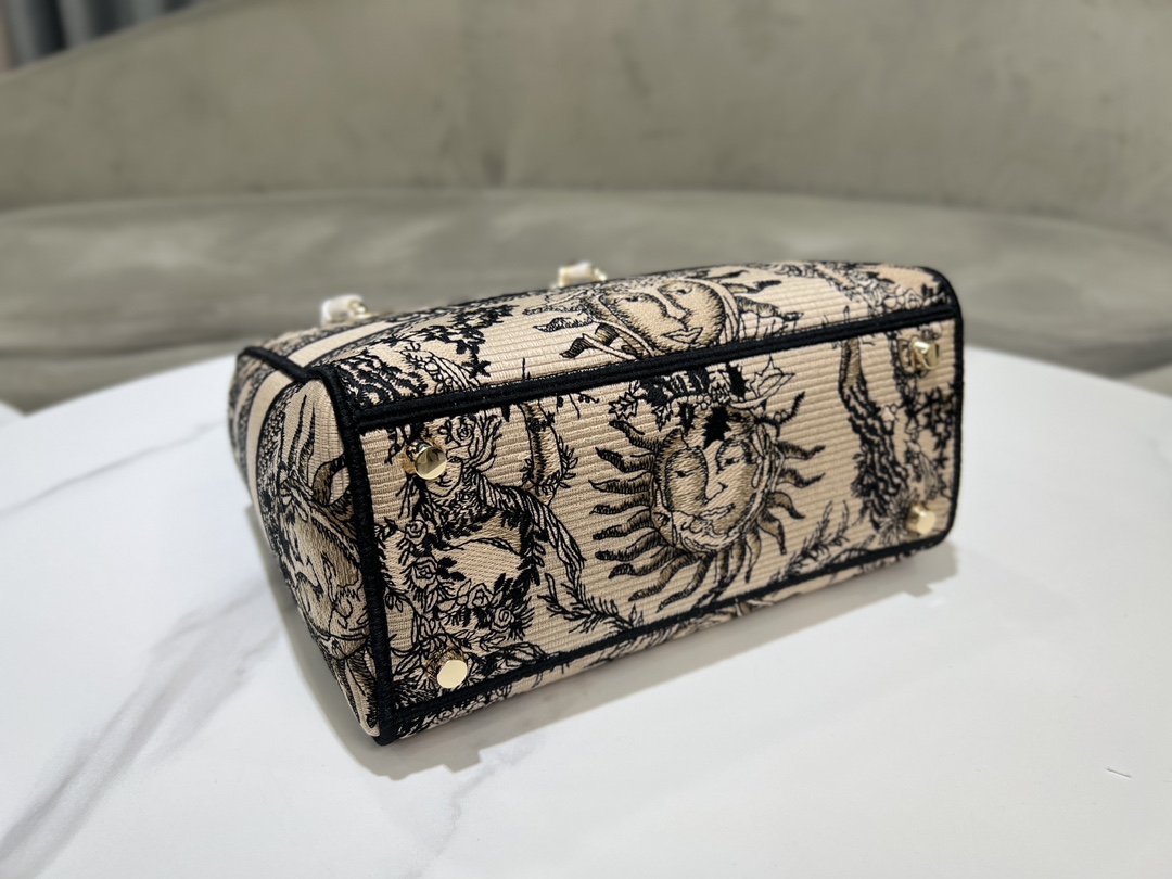 Lady Dior-lite - Beige