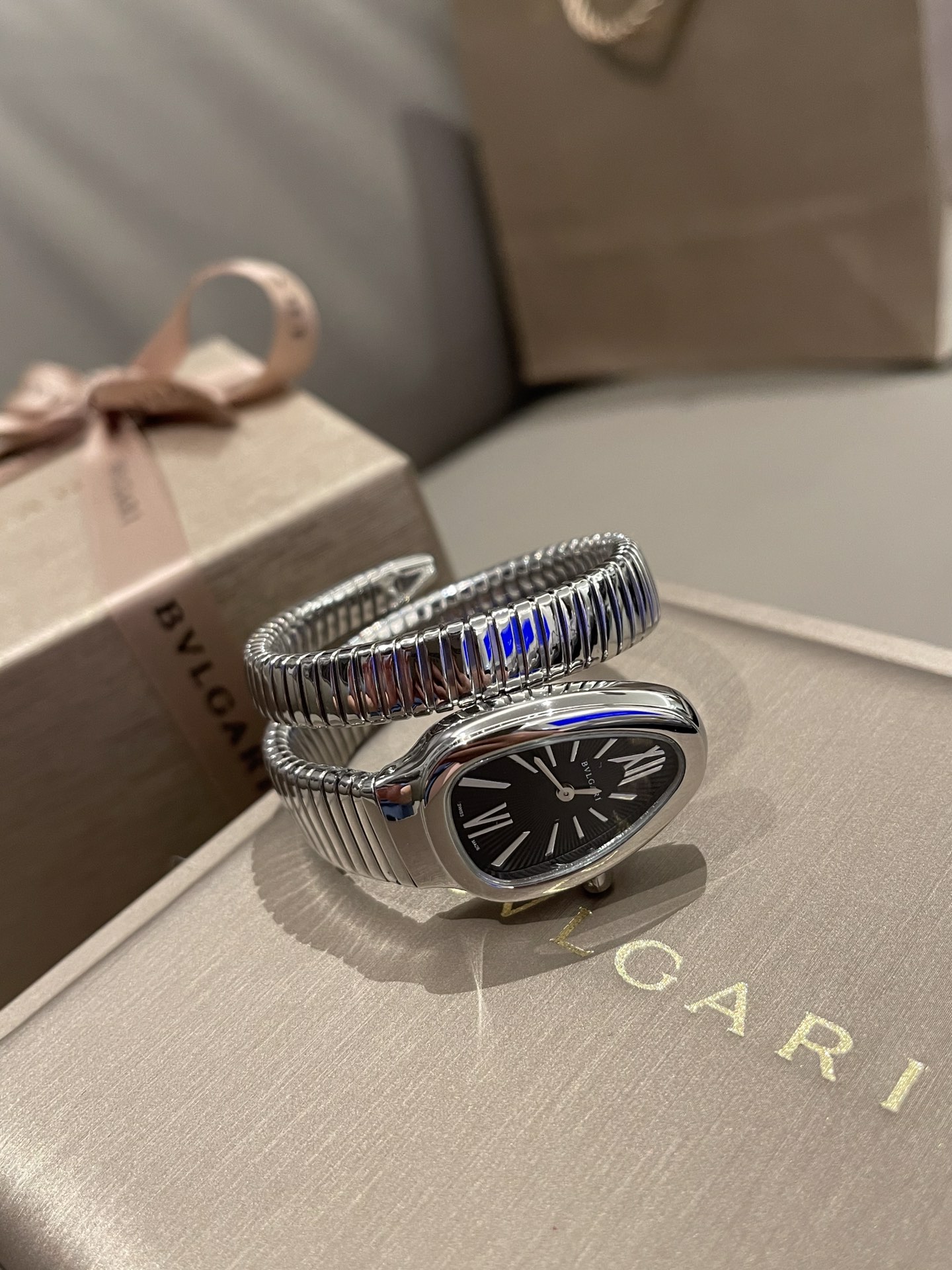 Serpenti Tubogas watch