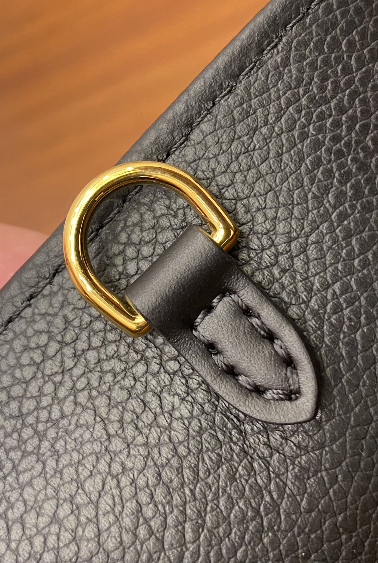 Louis Vuitton OnTheGo MM M45595 Black