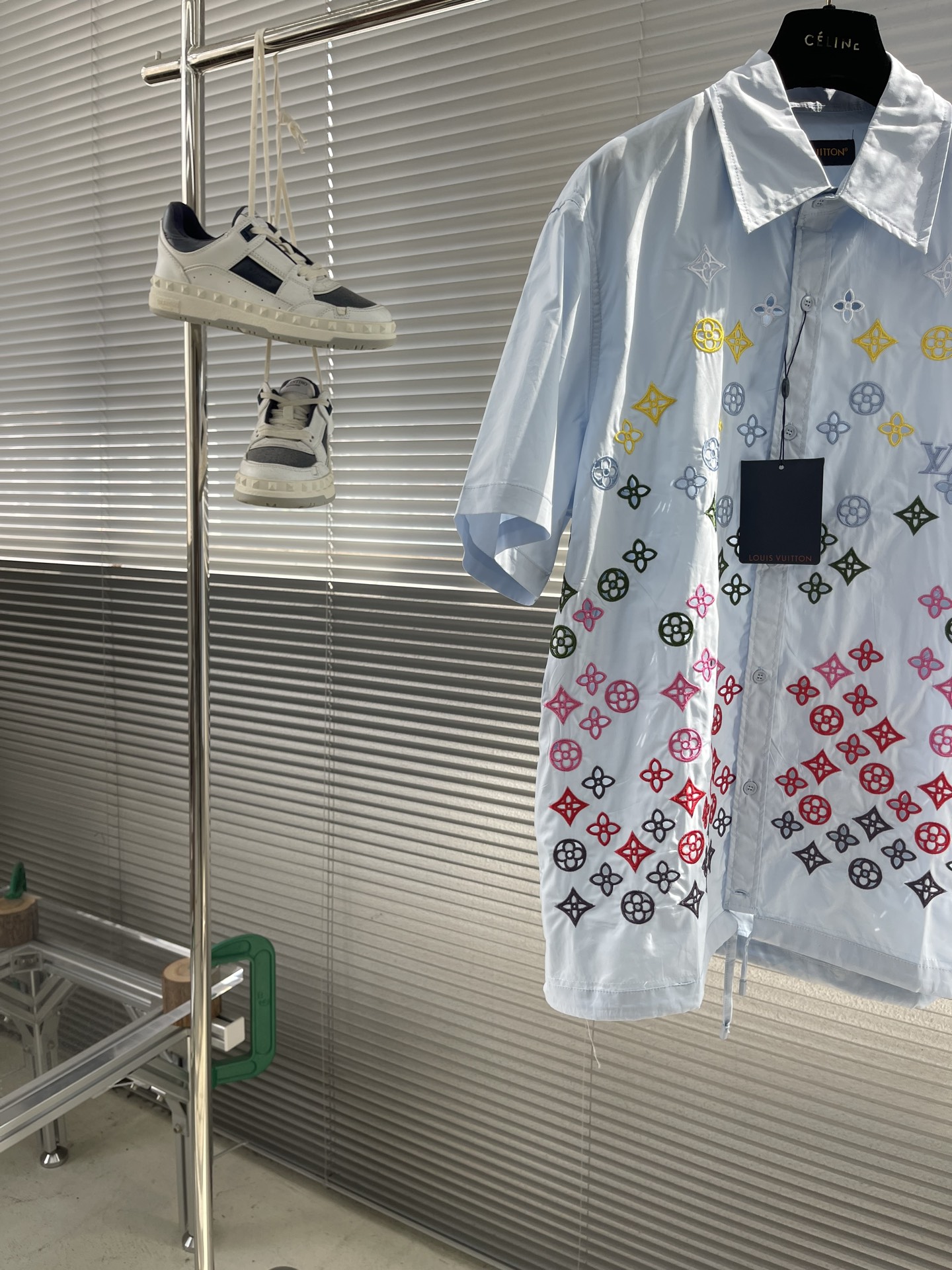 LV 1AGTPC Monogram Flowers Embroidered Short-Sleeved Shirt