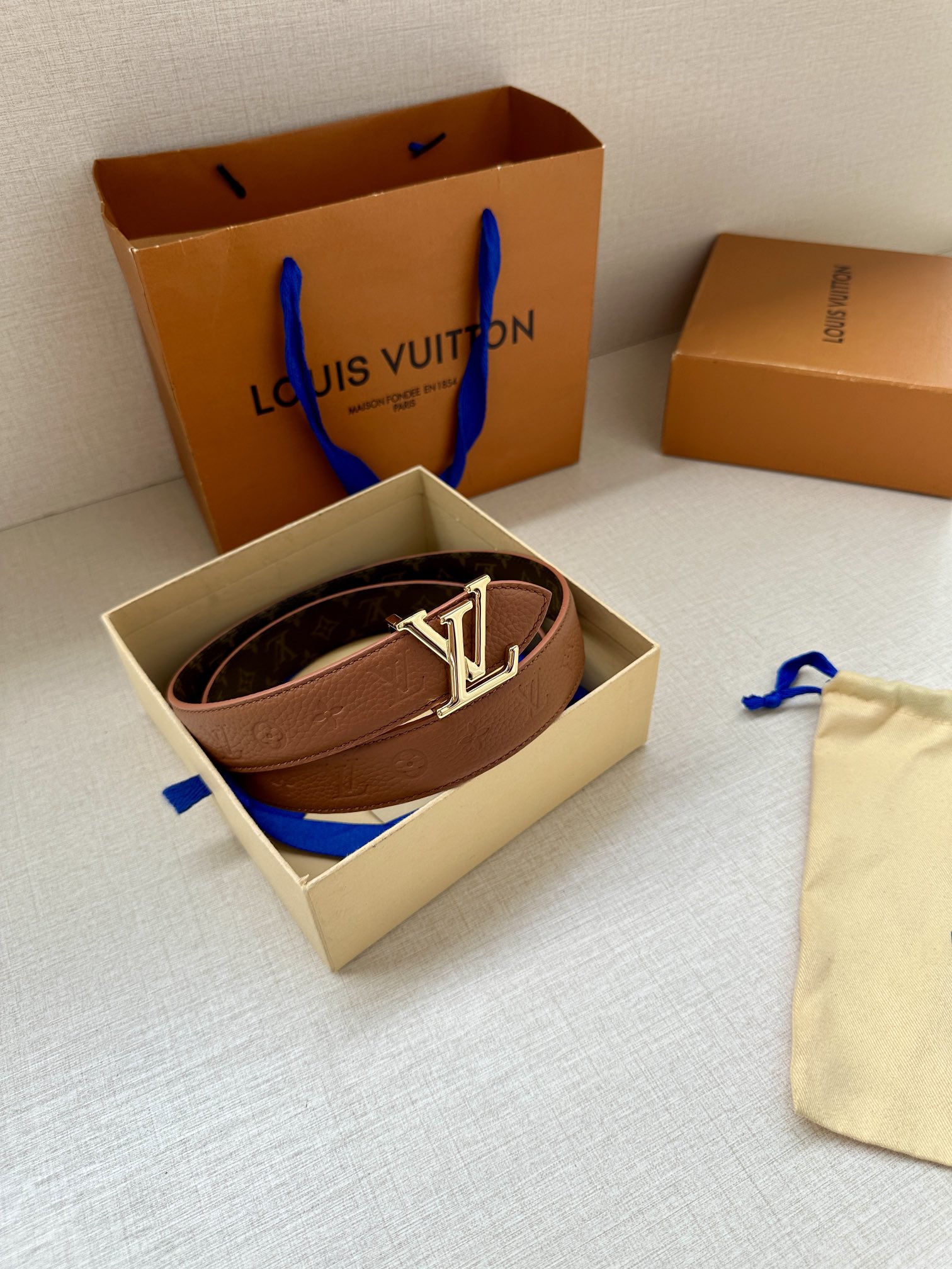 V Women's Flowergram 3.0 wide LV Flowergram