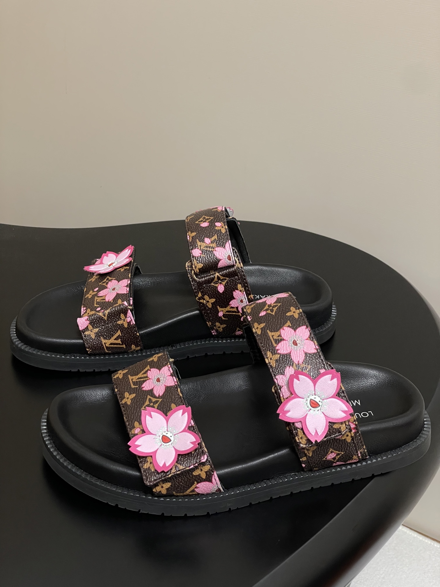 LV x TM – SUNSET COMFORT Flat Sandals