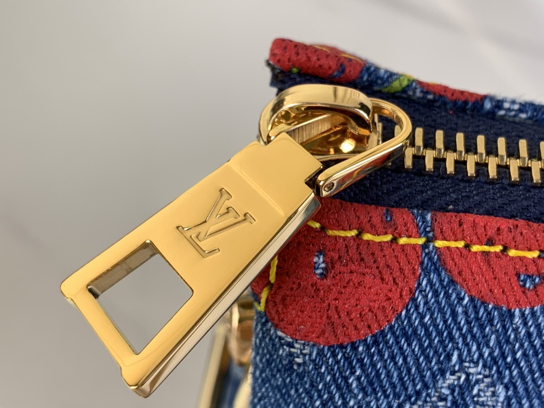 LV x TM M14978 New Coussin PM