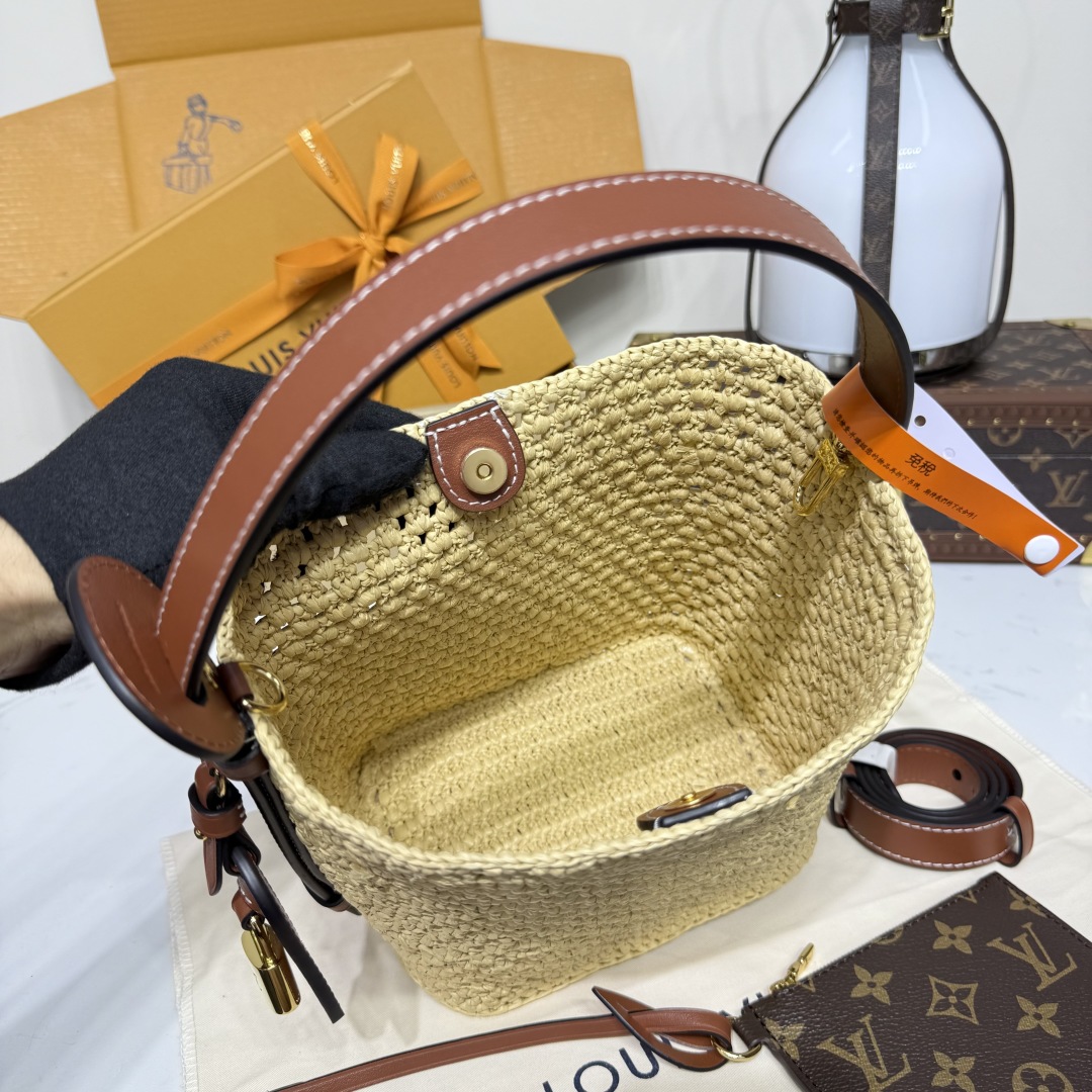 Louis Vuitton All In BB Bag – M14217