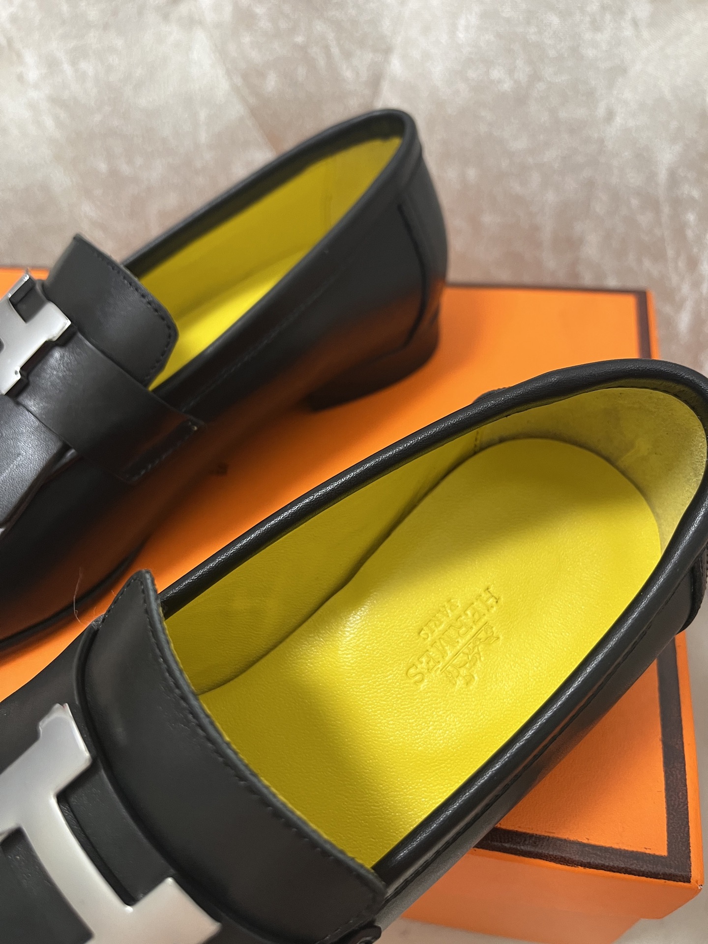 Hermès Roval Classic Tassel Loafers