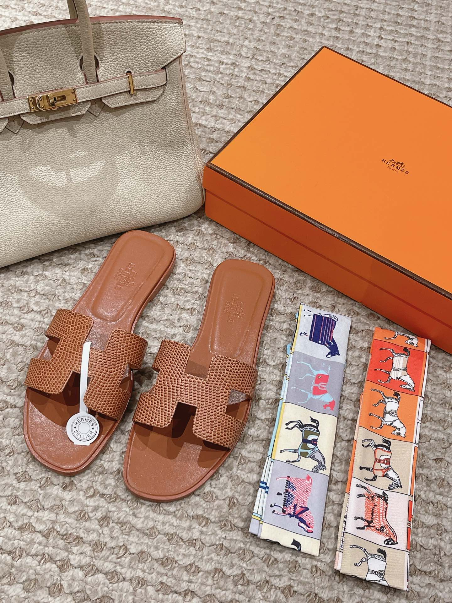 Hermès lizard pattern -Brown