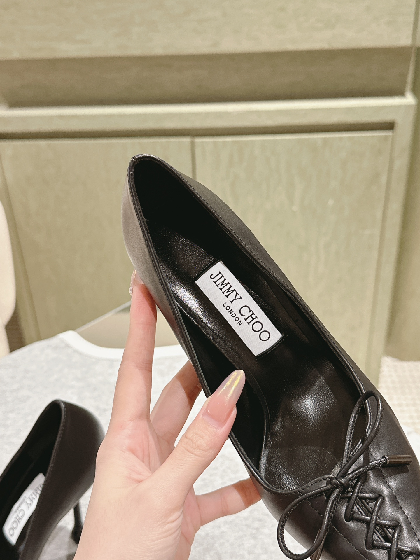 Jimmy Choo | ²⁰²4 𝐬𝐬 -Black