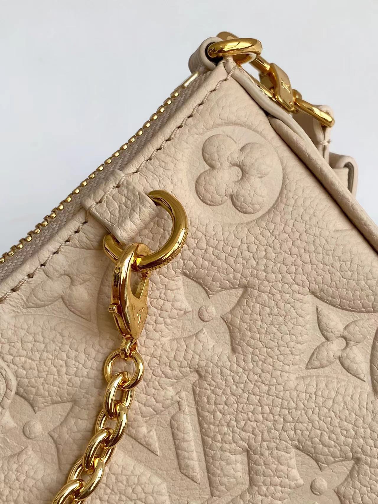 Louis Vuitton M80349 Easy Pouch Sand