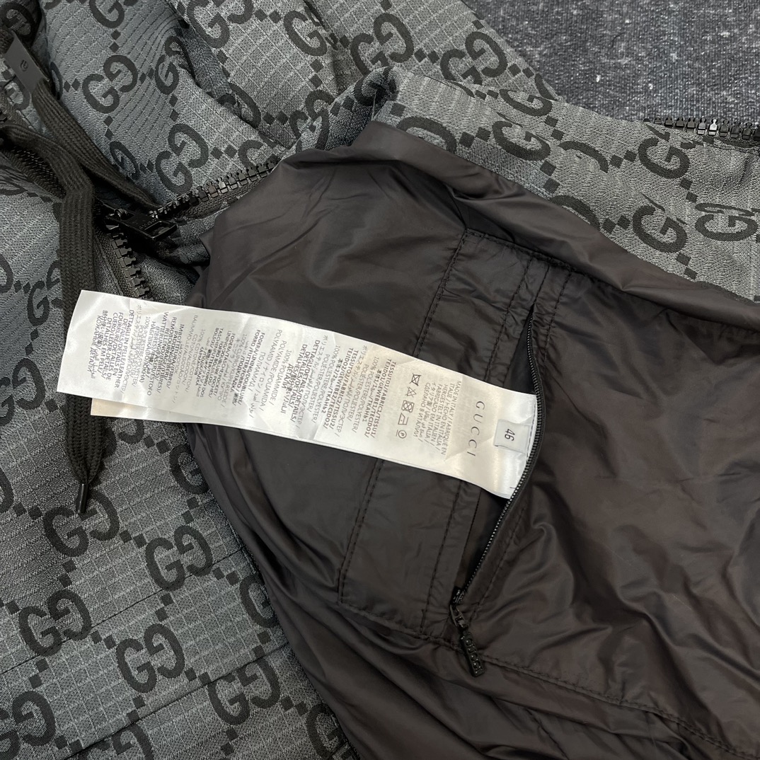 GG Nylon checked jacket with removable sleeves