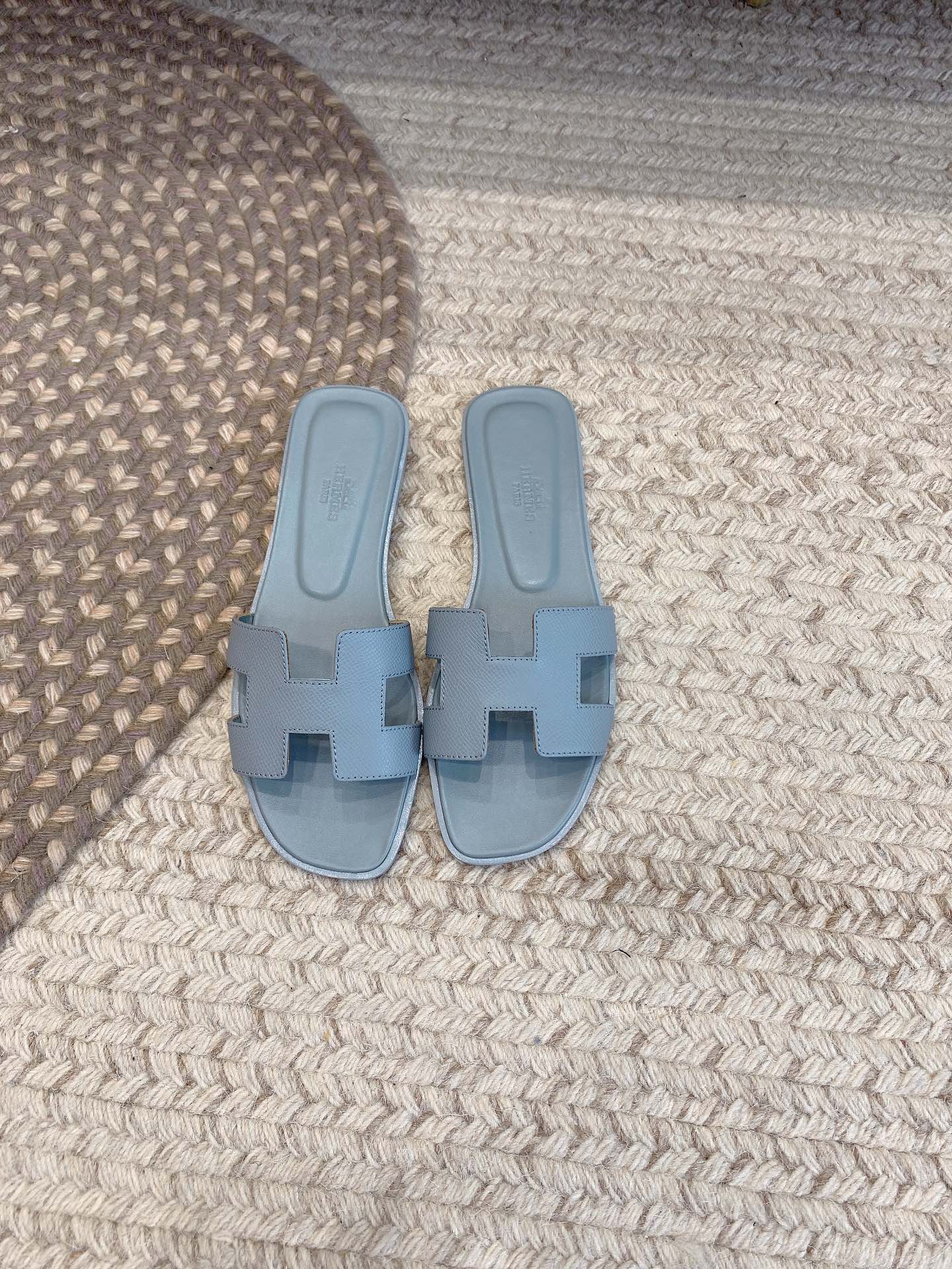 Hermès sandals