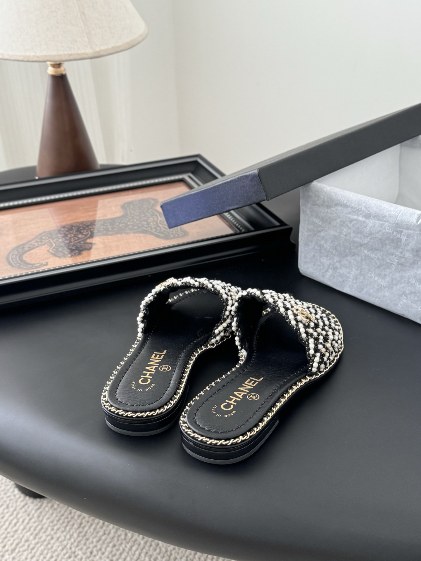 Chanel Spring-Summer New Pearl Slippers