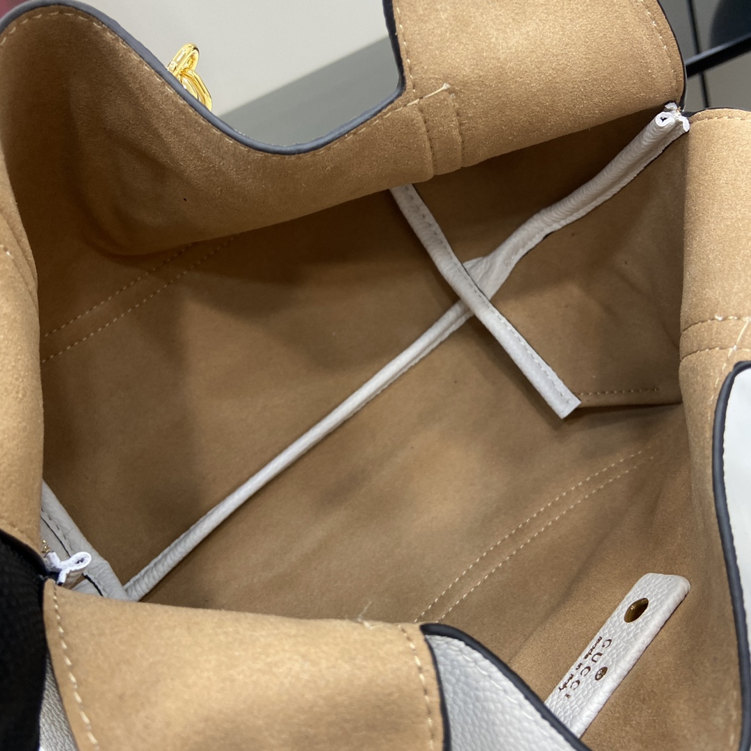 Gucci Softbit Shoulder Bag