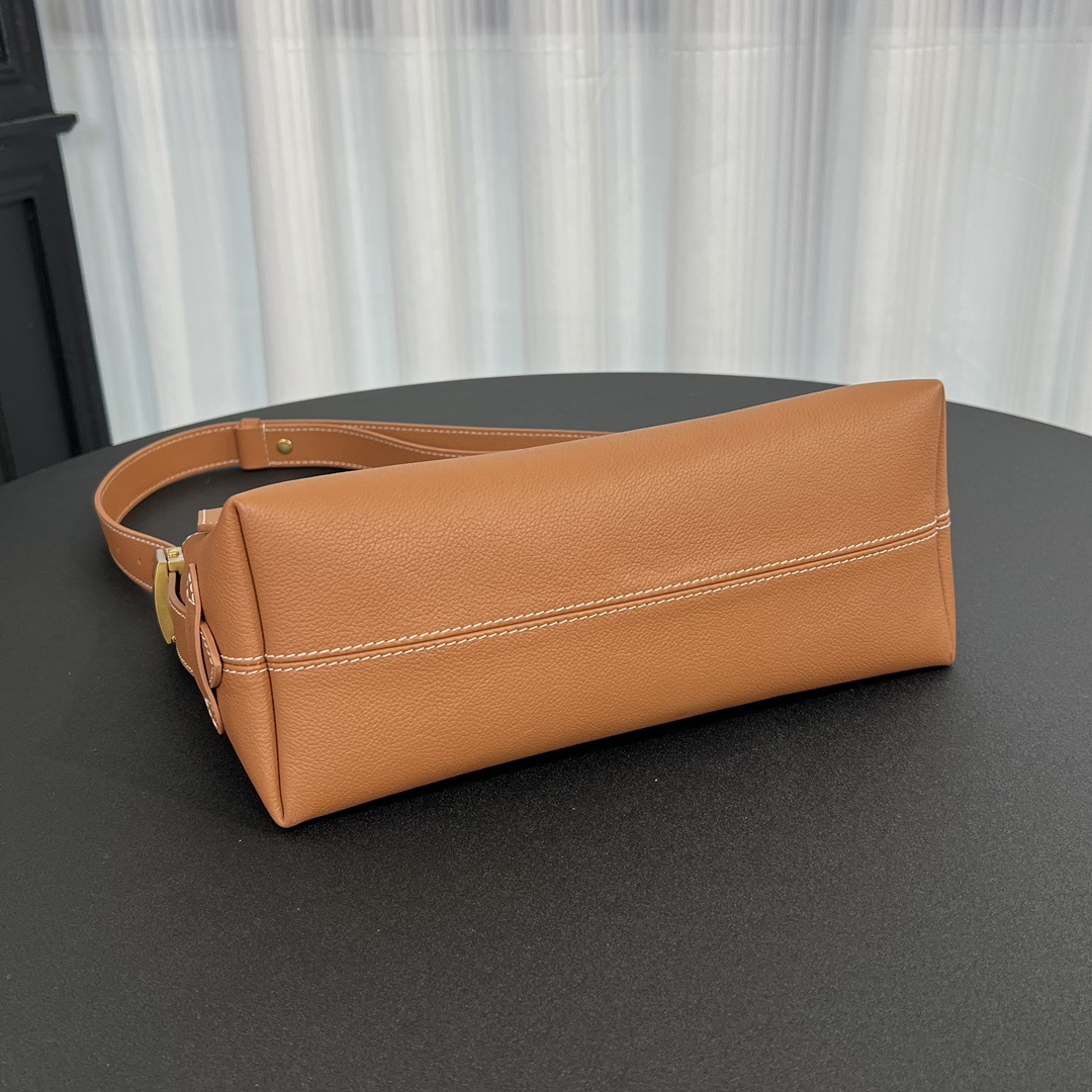 LV Low Key Envelope Bag