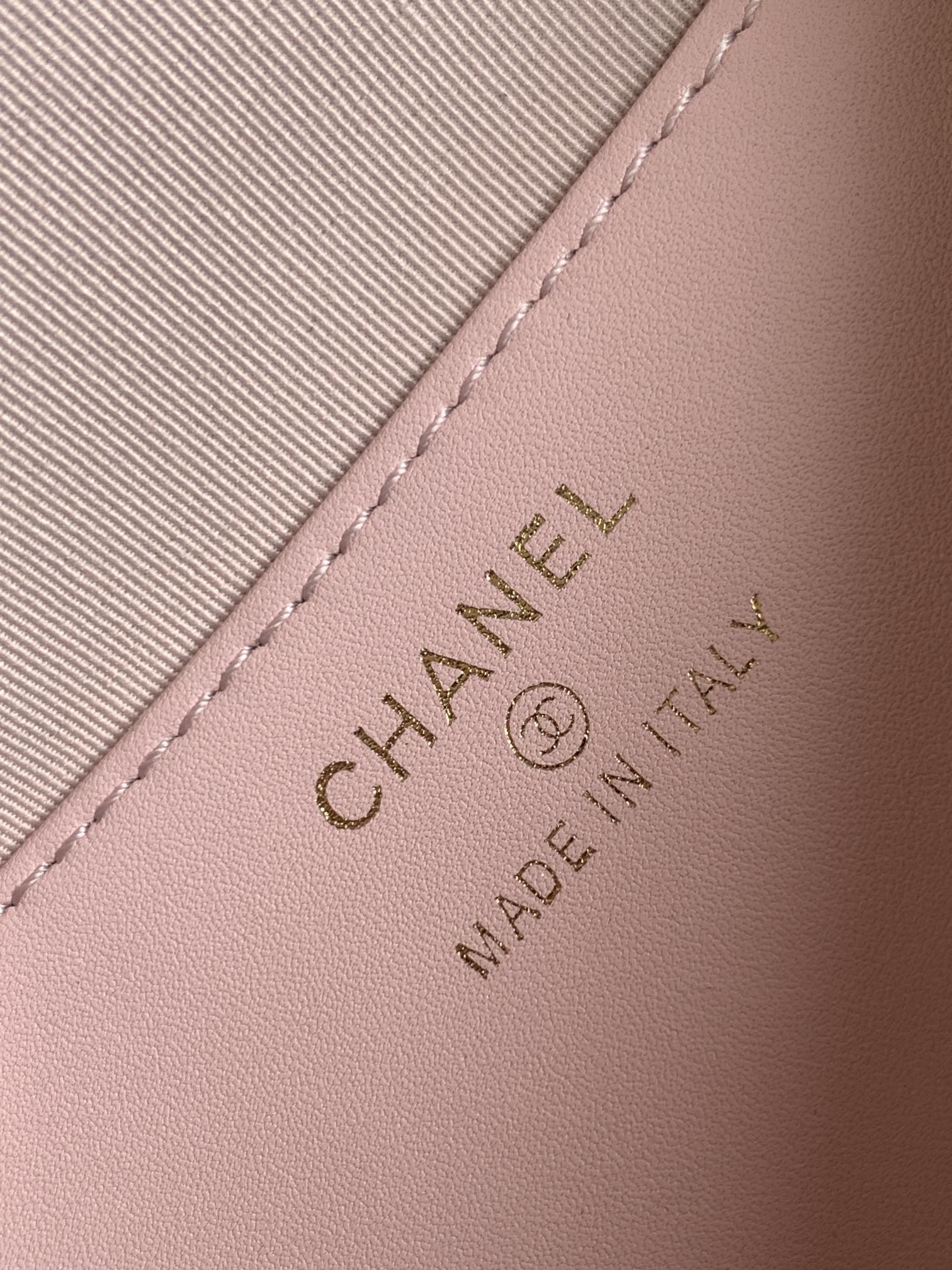 Chanel 24s black-pink gold bag