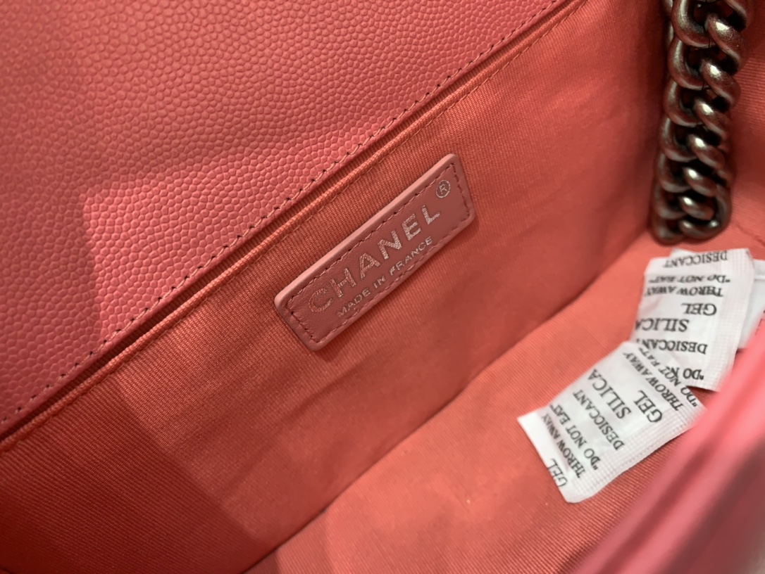 Leboy-25cm-Caviar cowhide-pink