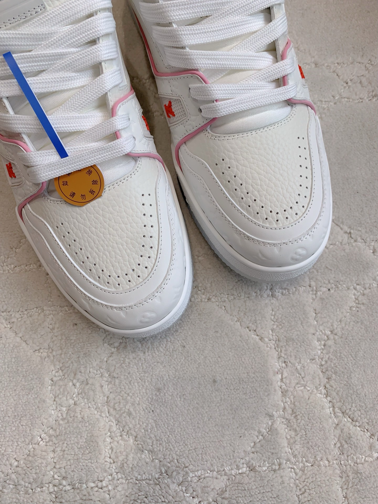 LOUIS VUITTON New Trainer – Cruise Ship Exclusive Edition