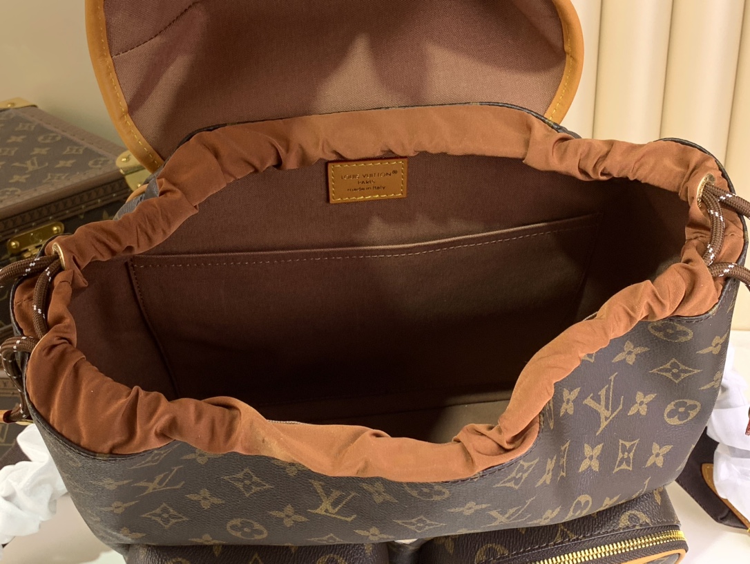 LV-M14015 Montsouris Cargo Backpack