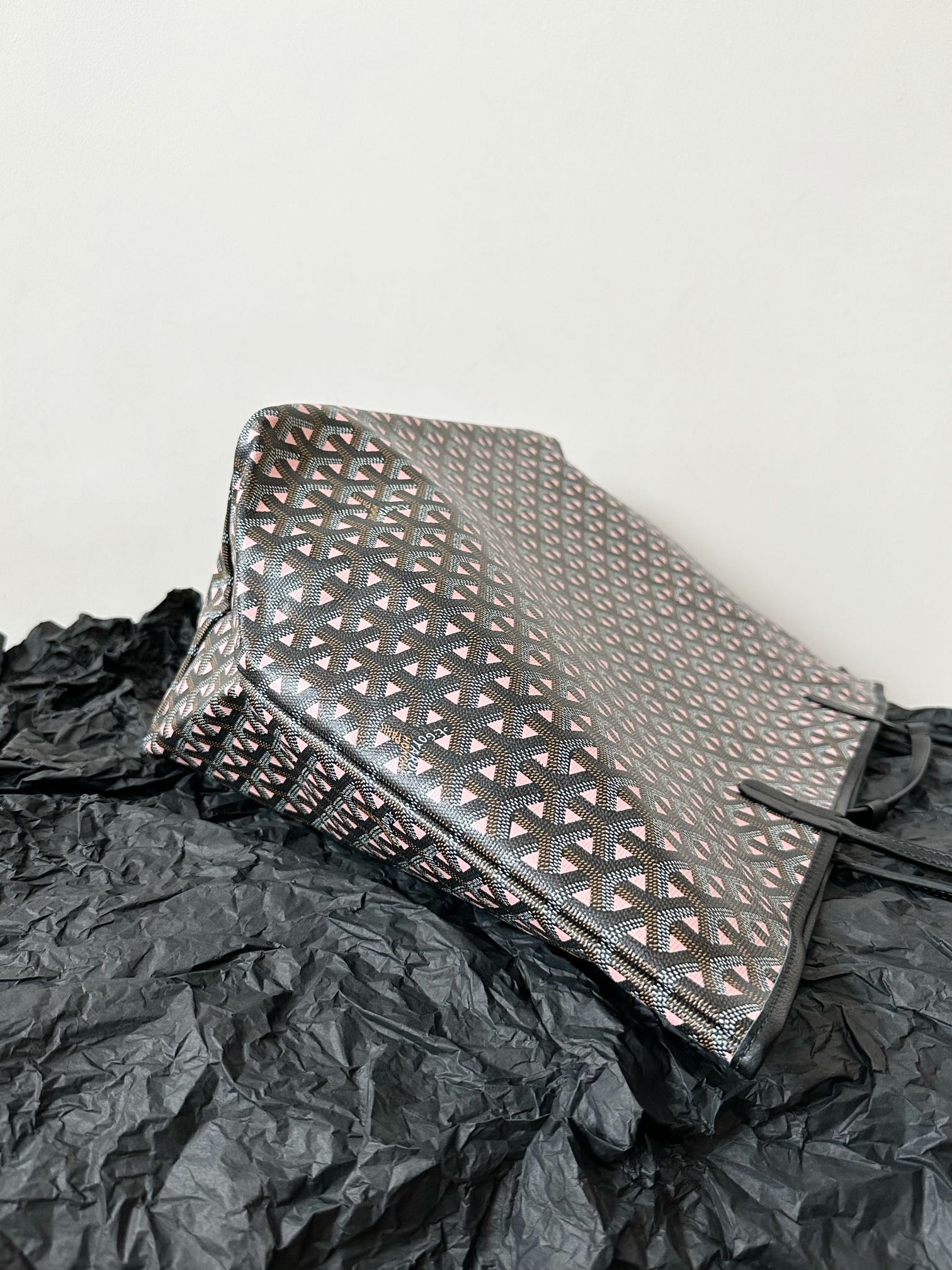 Goyard Pre-Loved Tote in Black & Pink