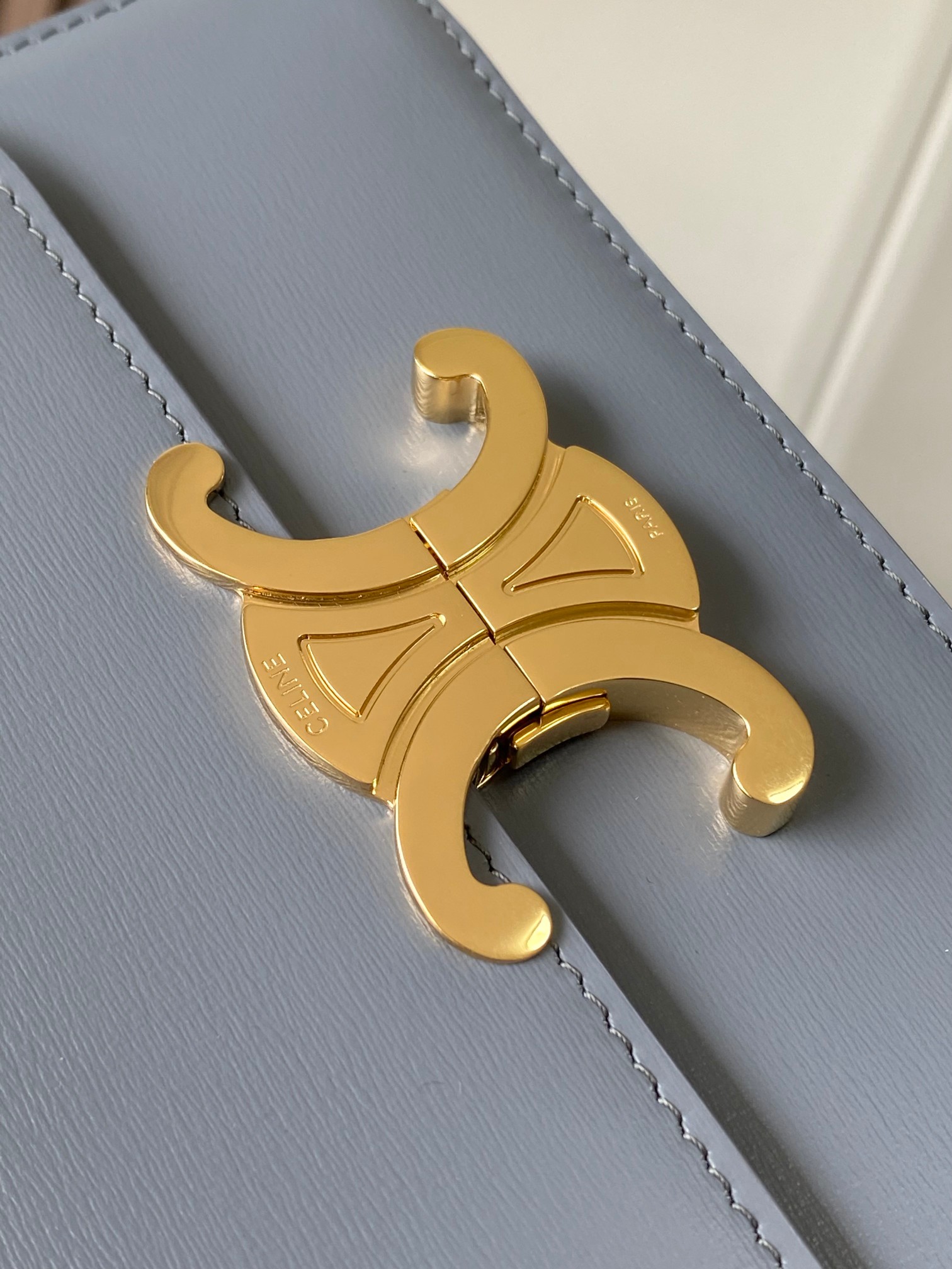 CELINE Teen Triomphe Bag