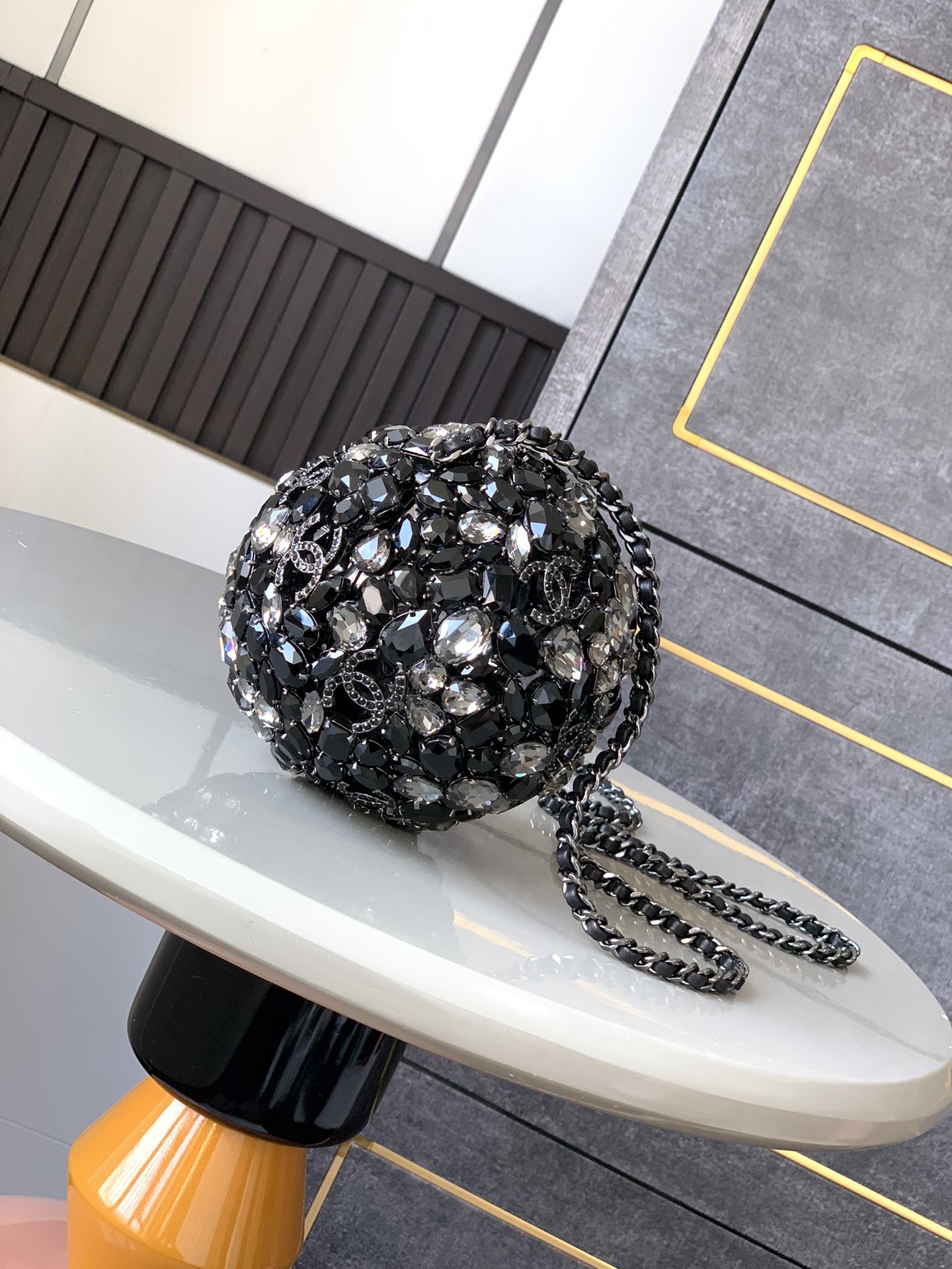 chanel diamond ball Bag
