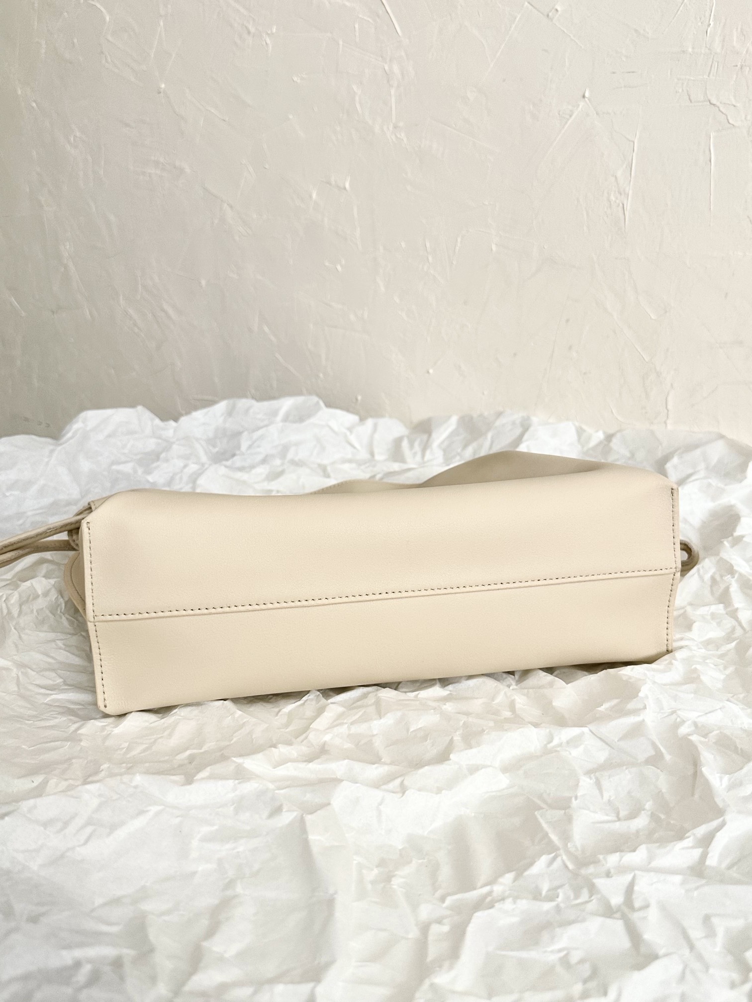 Medium Flamenco clutch in nappa calfskin
