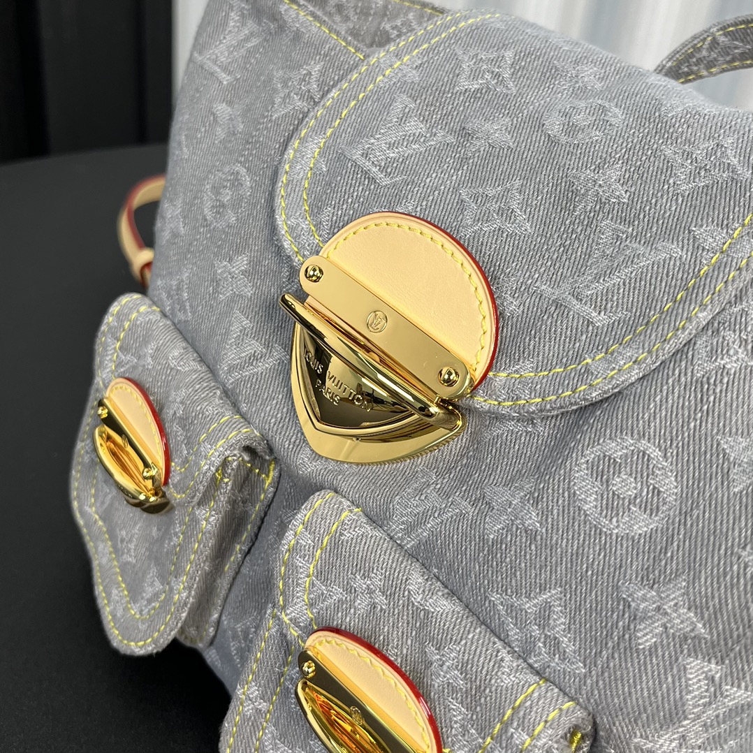 Louis Vuitton M13031 Venice Backpack