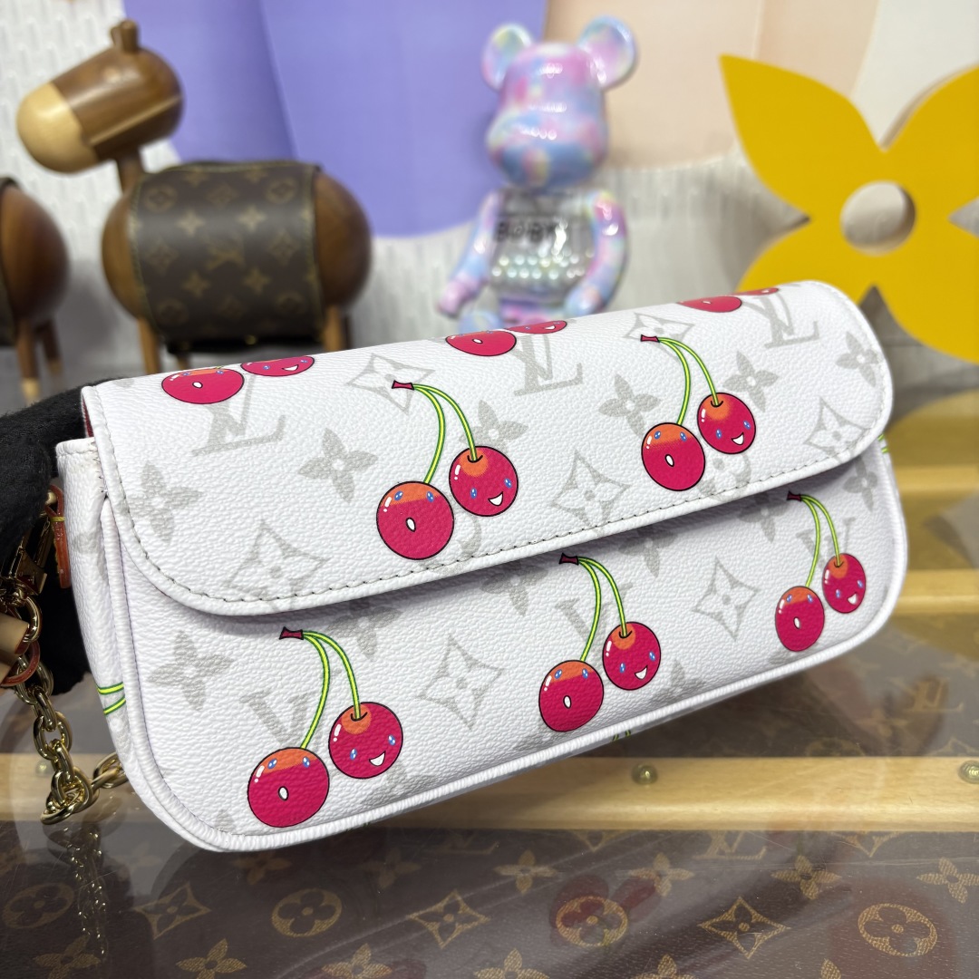 LV x TM M14239 Wallet On Chain Ivy