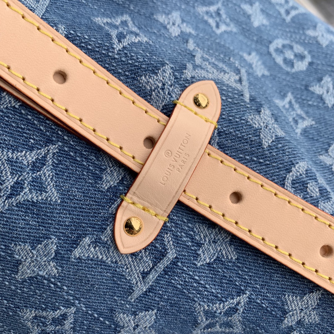 Louis Vuitton M46855 CarryAll MM Denim Blue