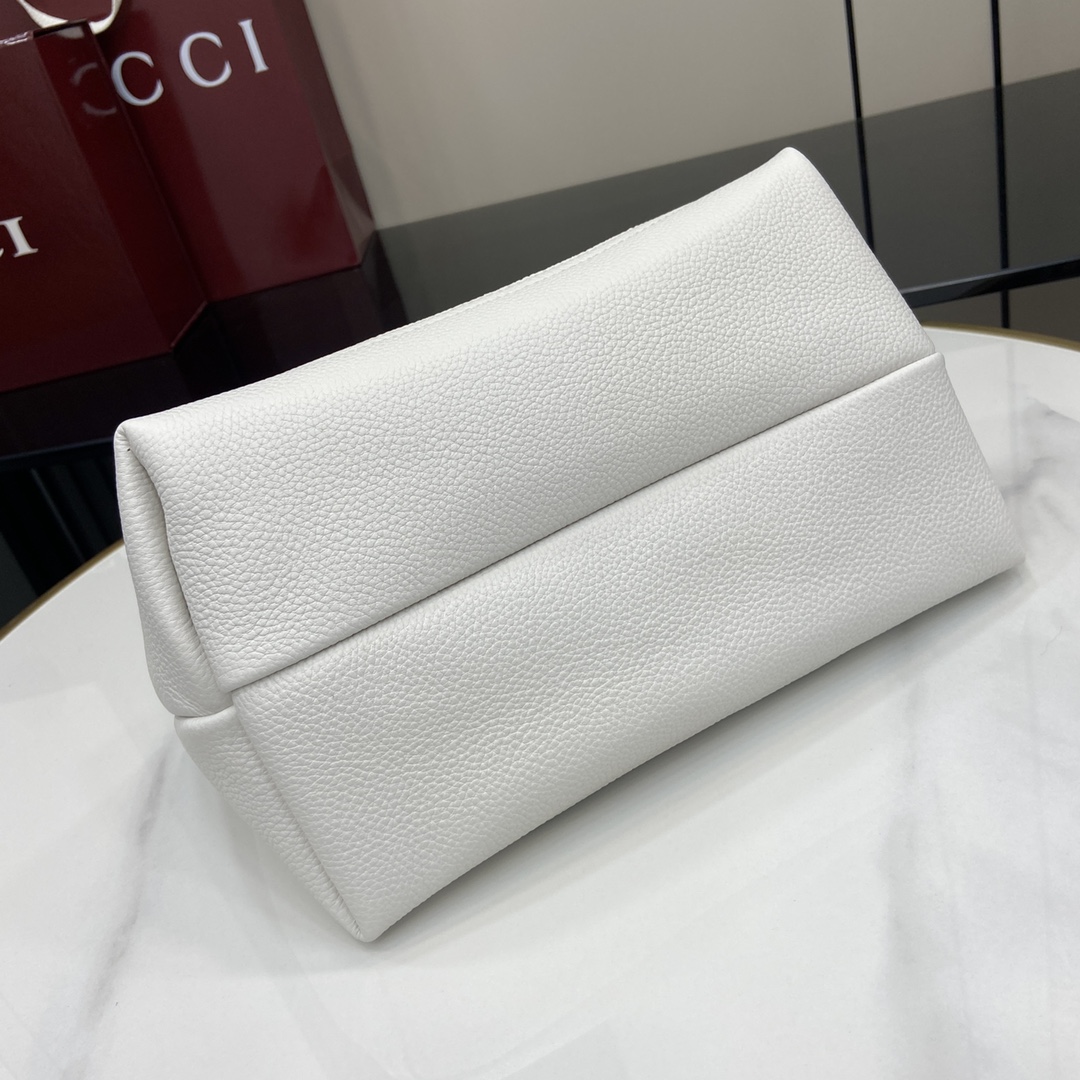 Gucci Softbit Shoulder Bag