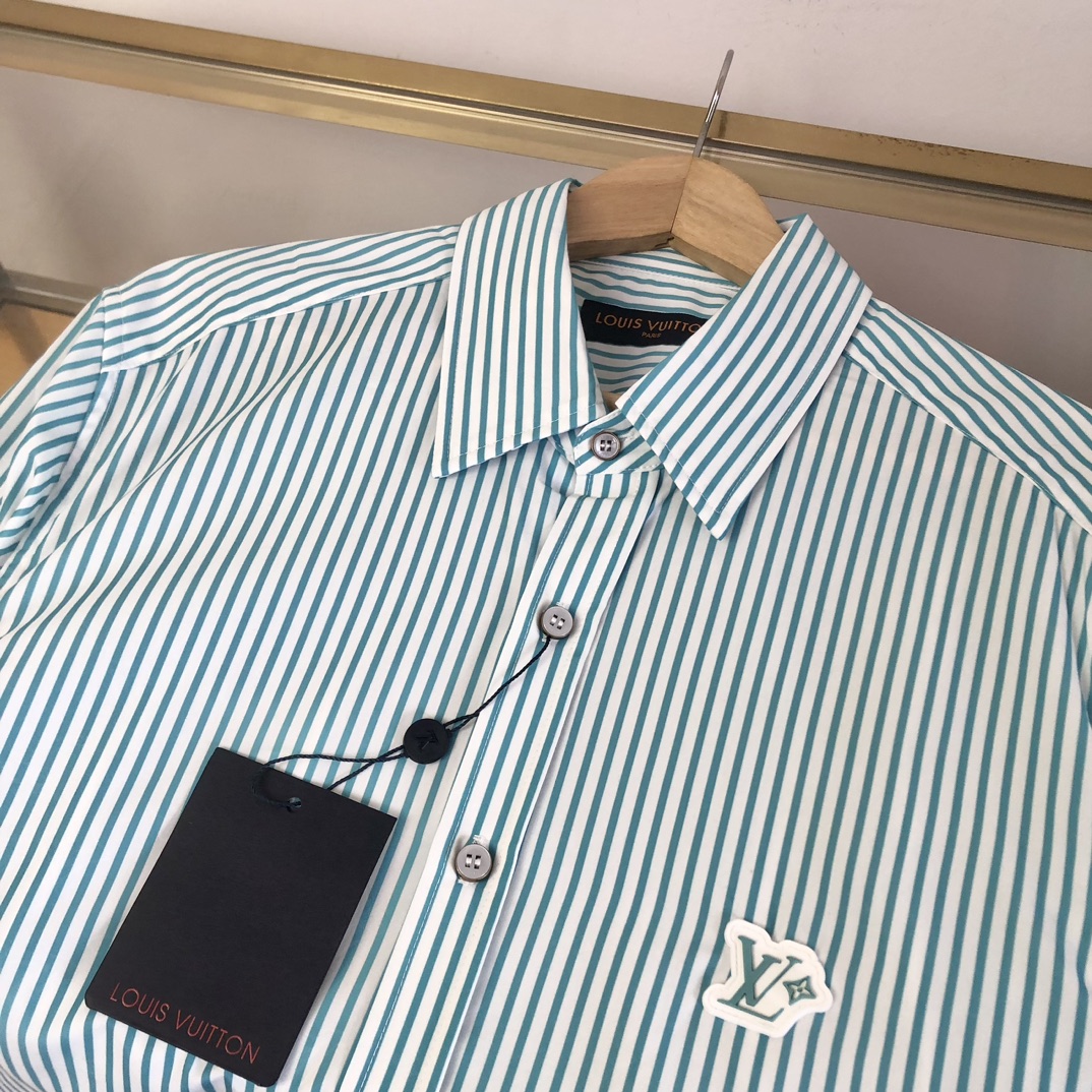 1AHVXJ New Monogram Striped Shirt