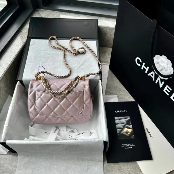 24P new pearl mini cf chain bag