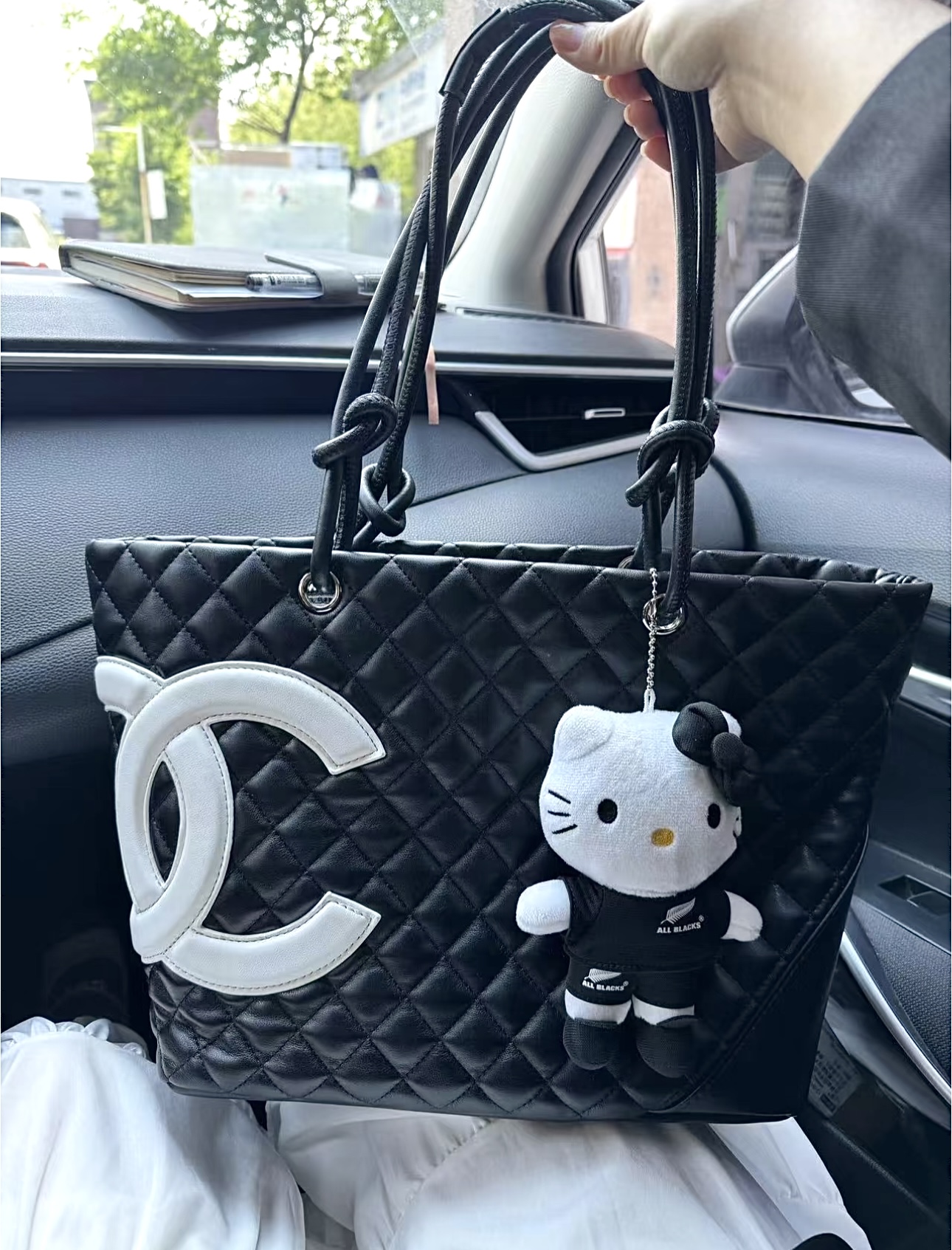 CHANEL CambonTimeless Vintage Cambon Tote