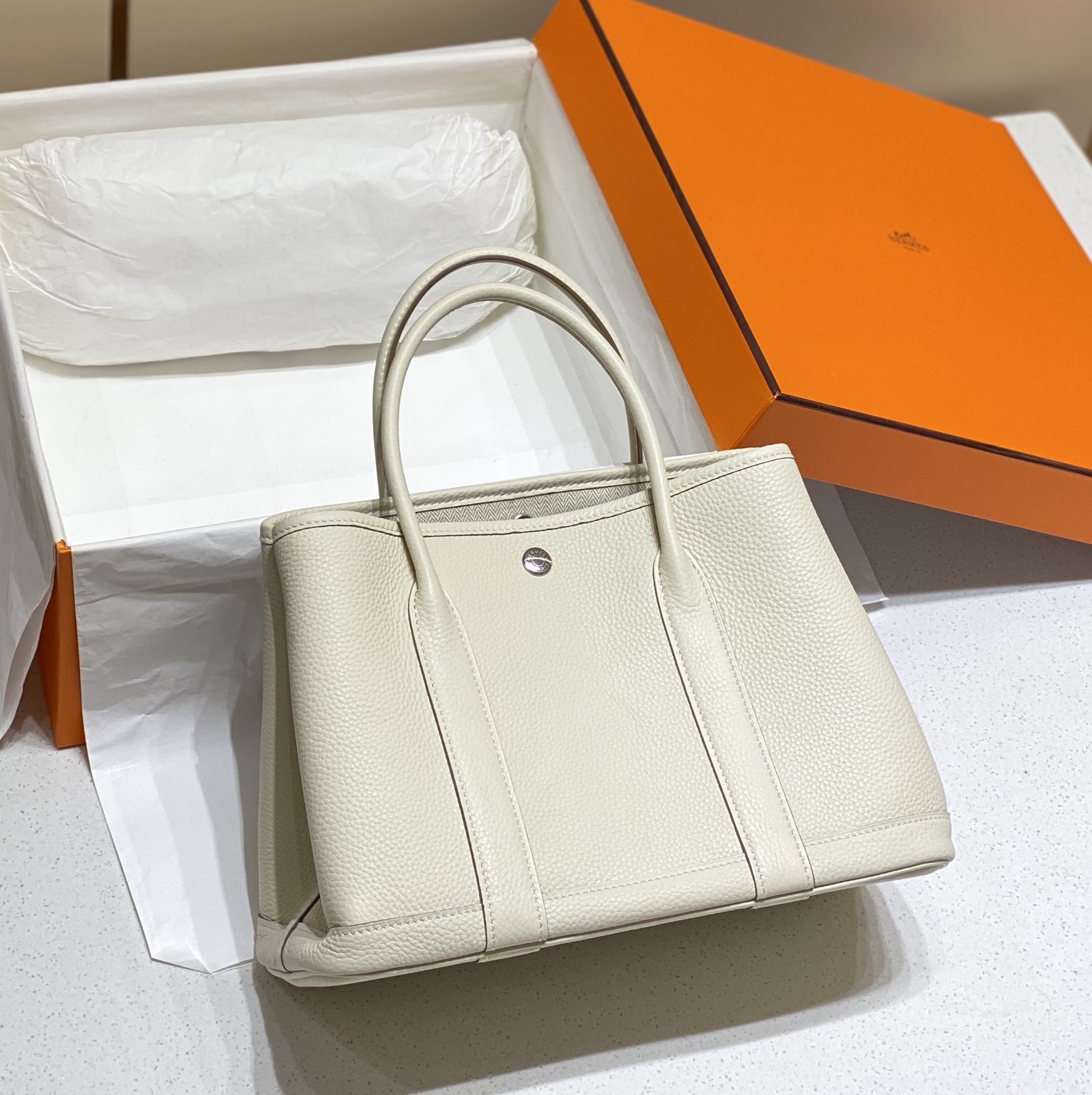 Hermes 𝑮𝒂𝒓𝒅𝒆𝒏 𝒑𝒂𝒓𝒕𝒚