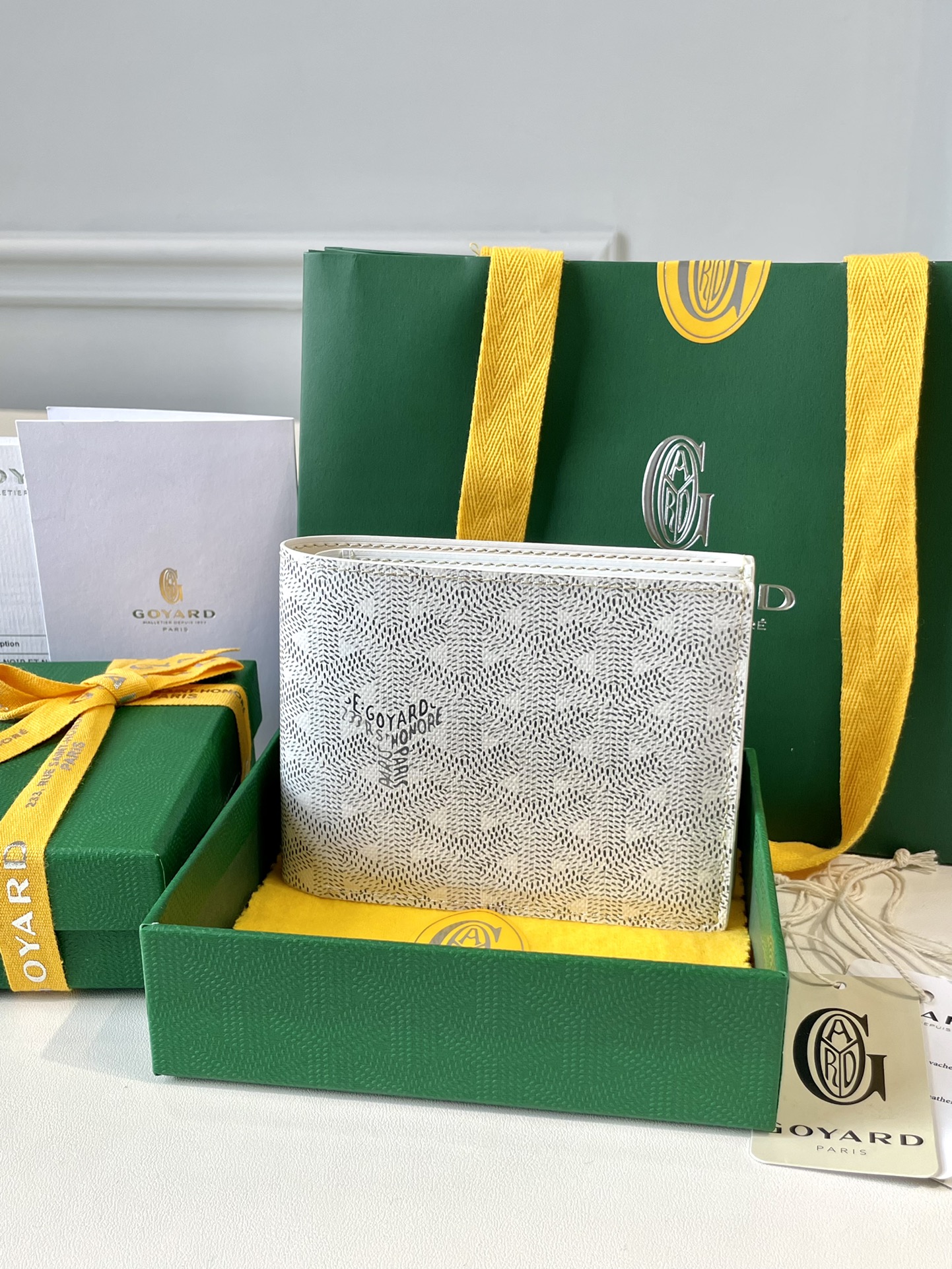 Goyard Victoire Classic Folded Short Wallet