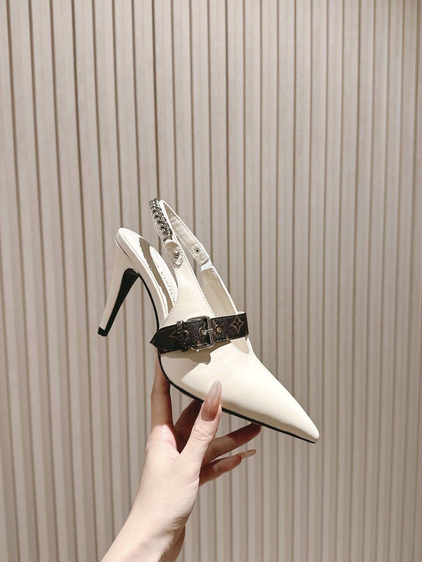 LV New Arrival – Spring/Summer Mary Jane Shoes