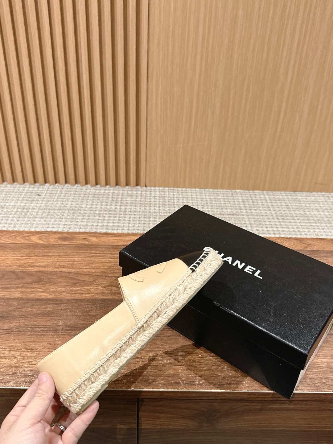 Chanel Espadrilles-Beige