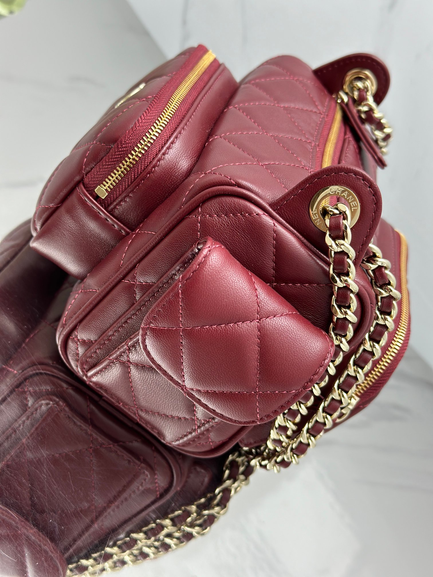 24K camera bag small date red