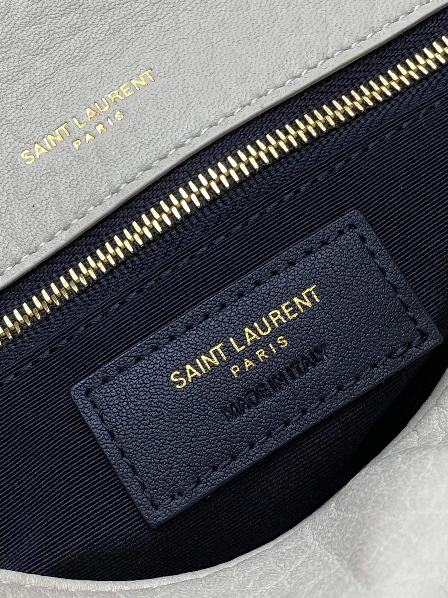SAINT LAURENT niki medium in grained lambskin