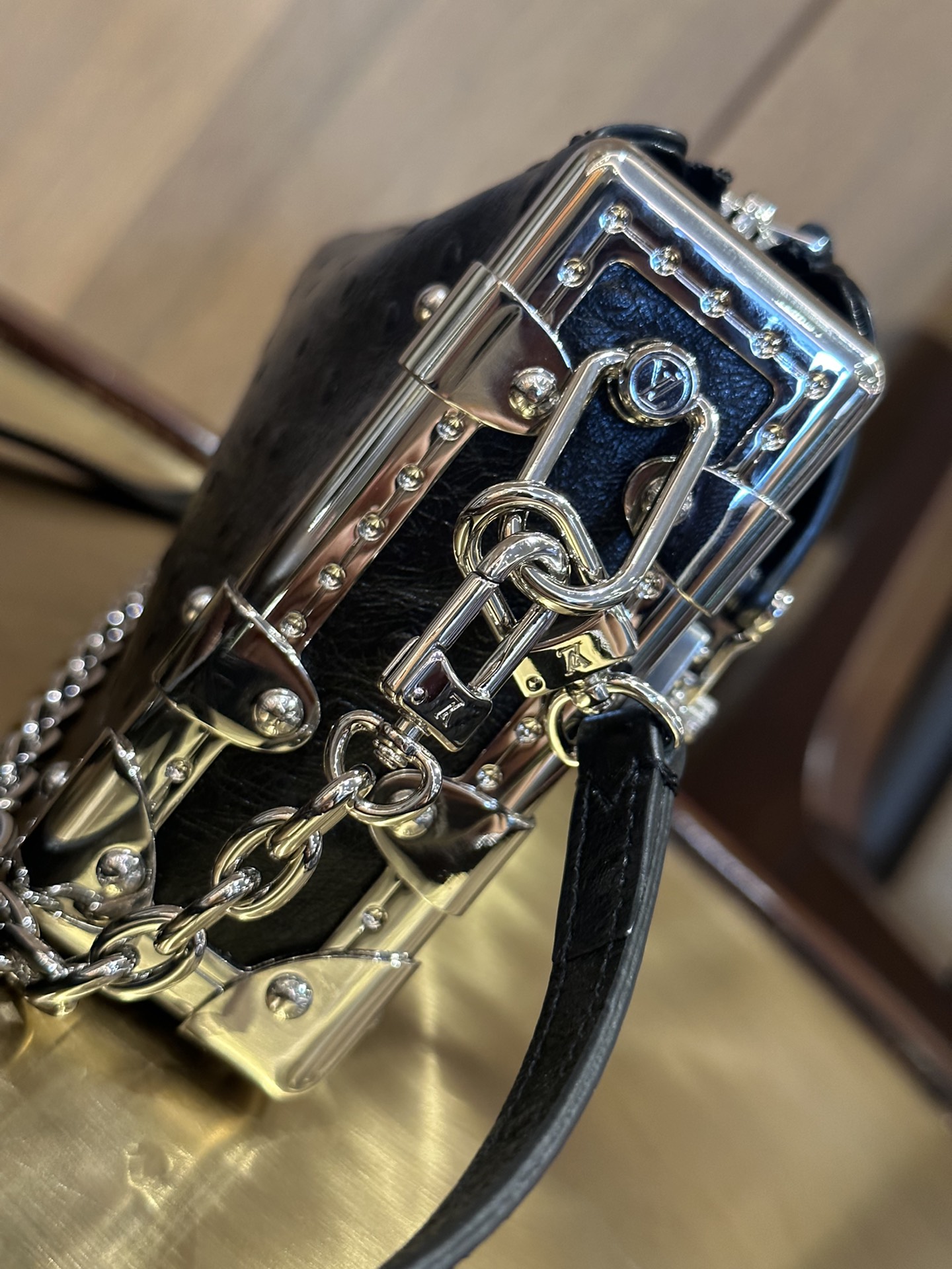 Louis Vuitton M25445 Slim Trunk Black