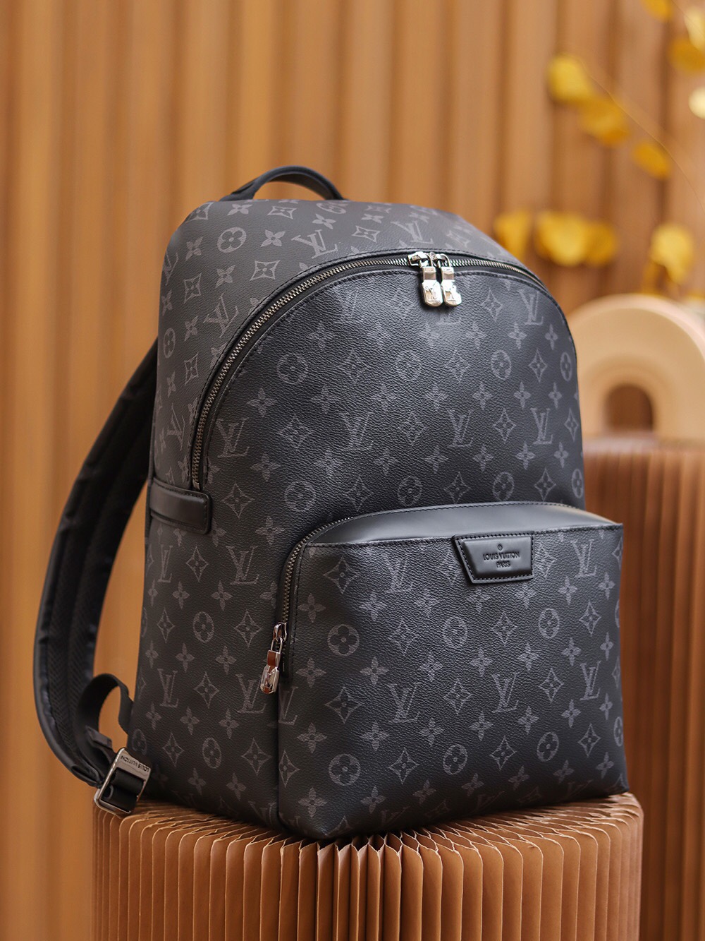 Louis Vuitton Discovery Backpack PM M43186