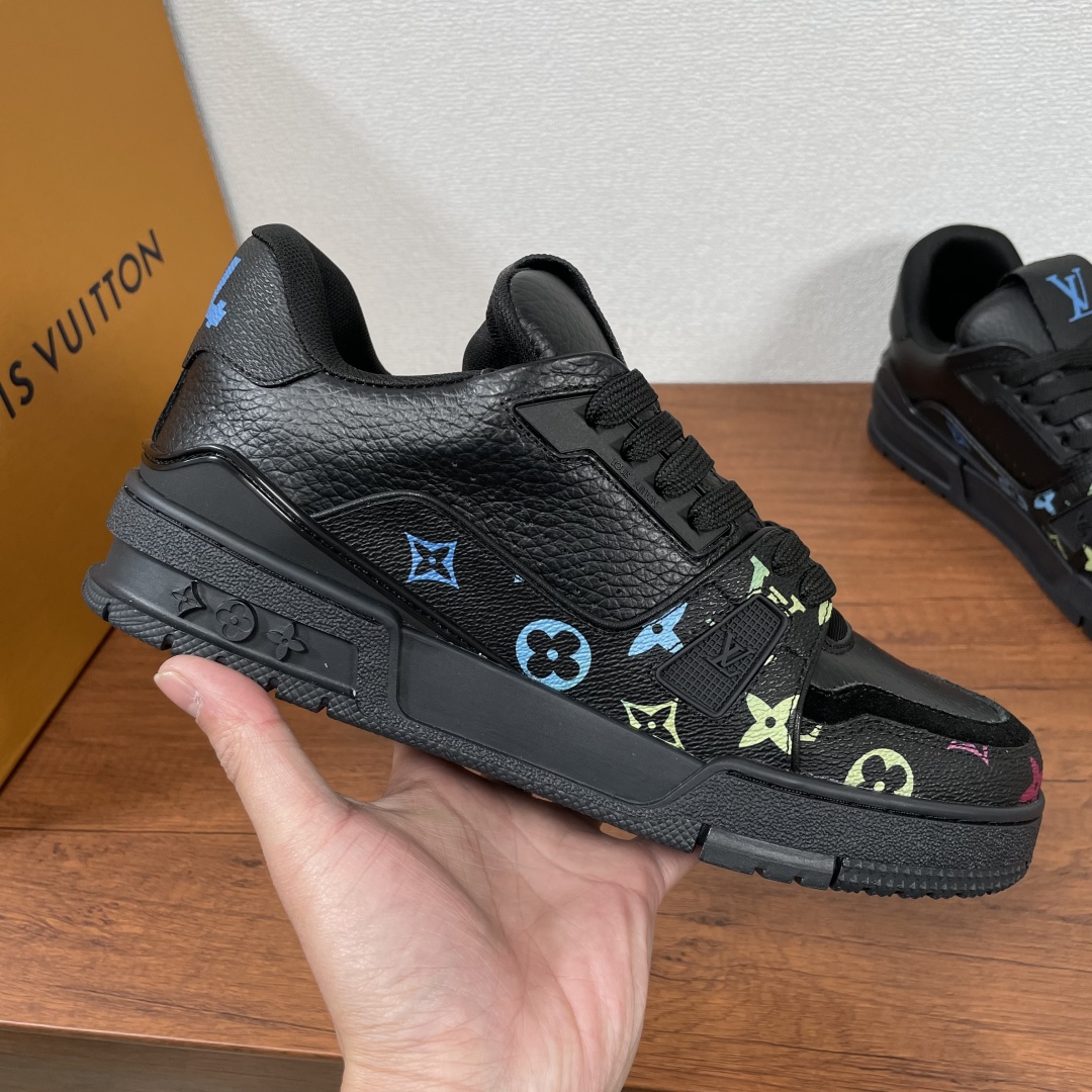 LV x TM TRAINER Sneakers
