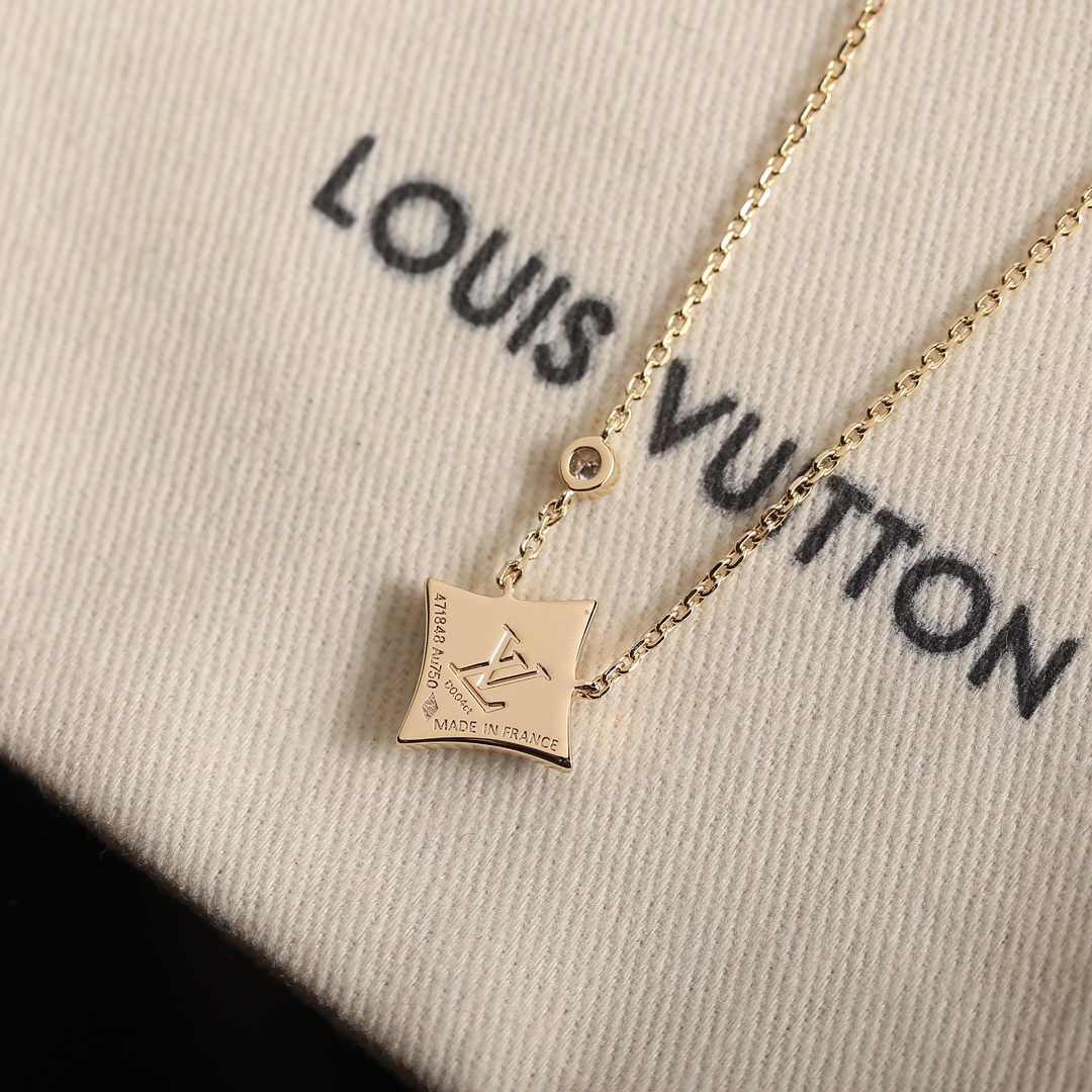 Q03276 Colour Blossom BB Star Pendant, Yellow Gold, Amazonite and Diamond