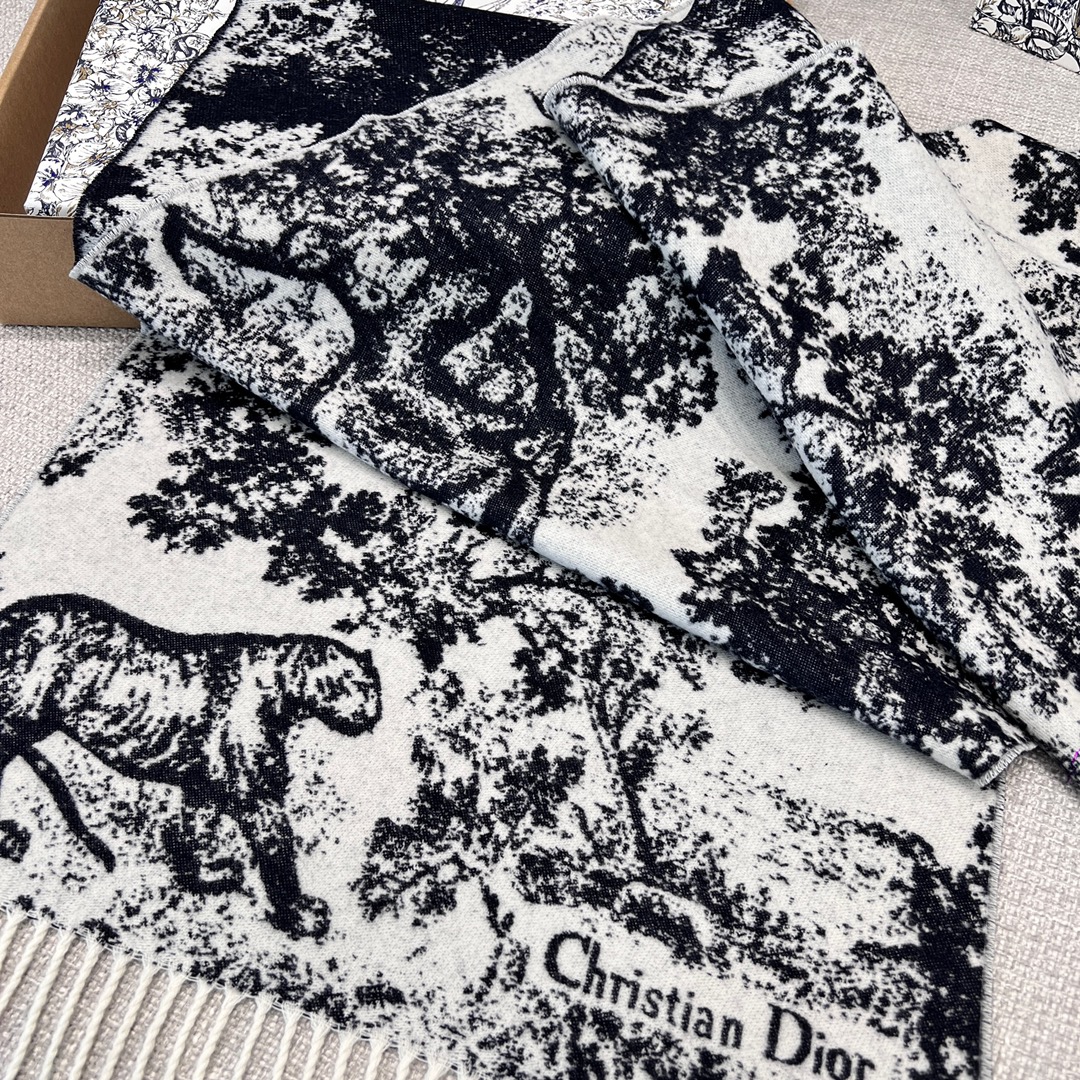 𝐃𝐈𝐎𝐑 Jungle scarf navy blue