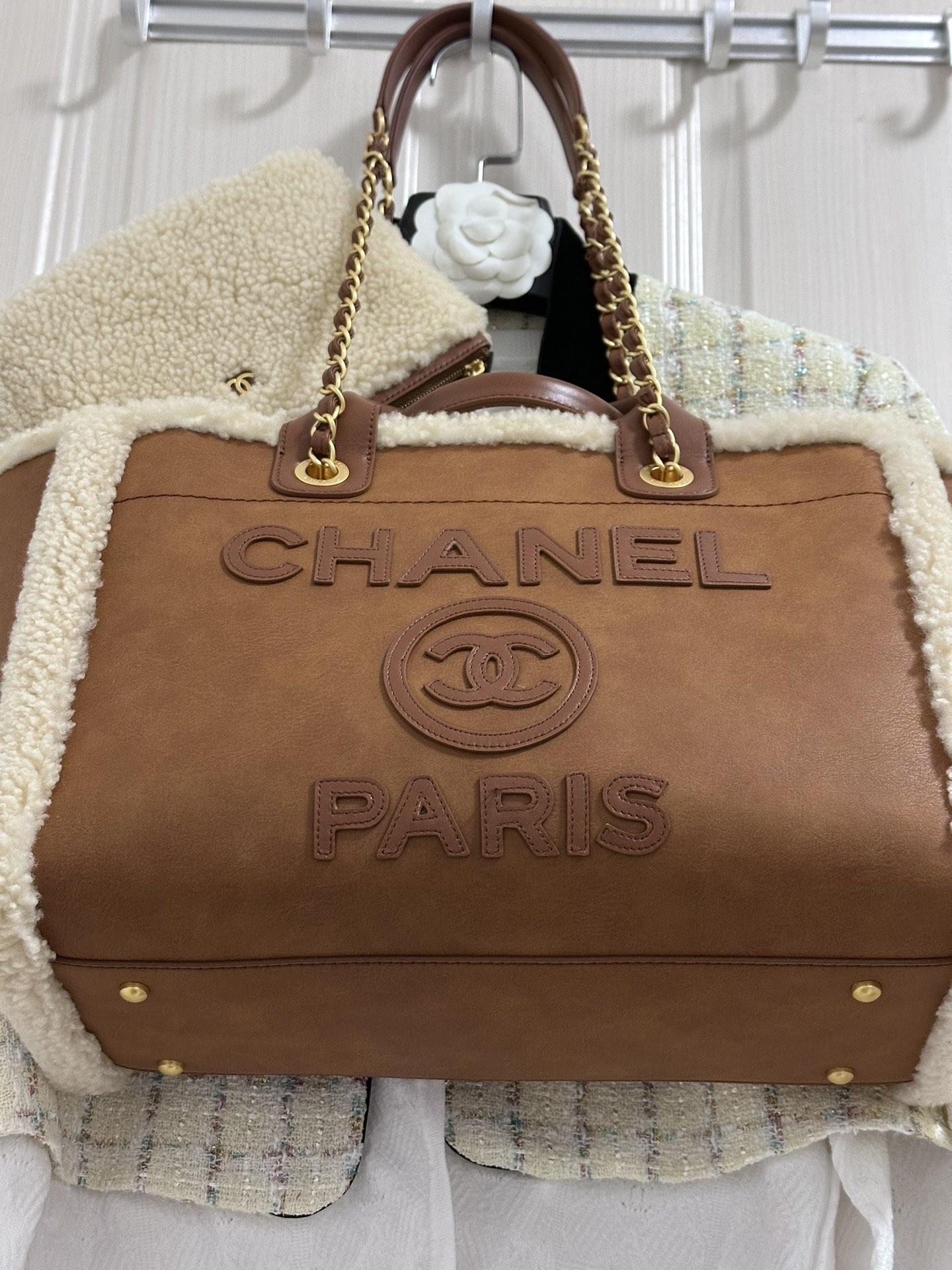 Chanel tote